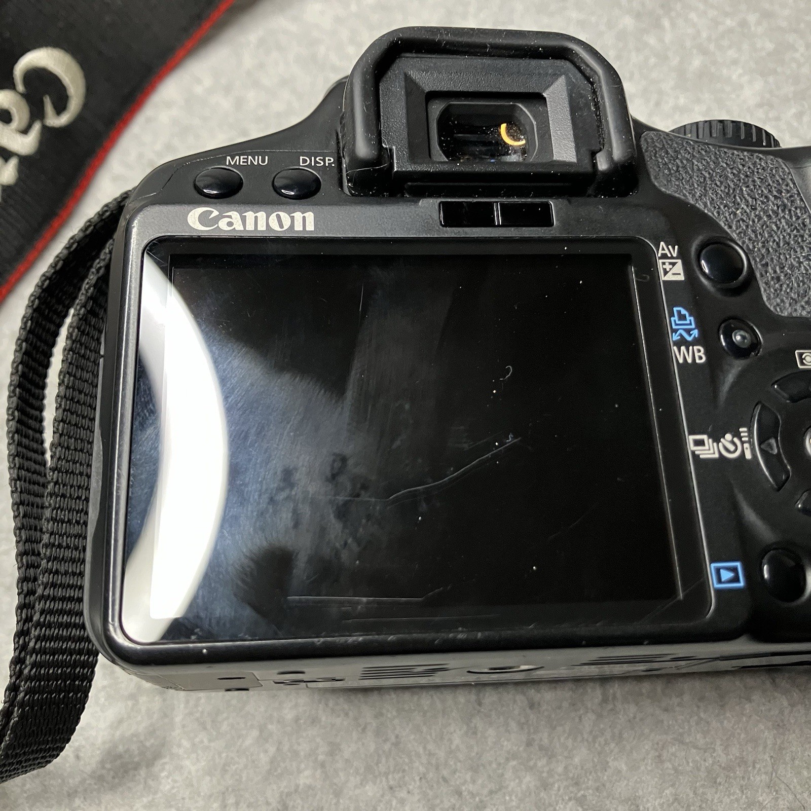 Canon EOS Rebel XSi 450D DSLR Camera Bundle Bag Lens 18-55mm Charger etc