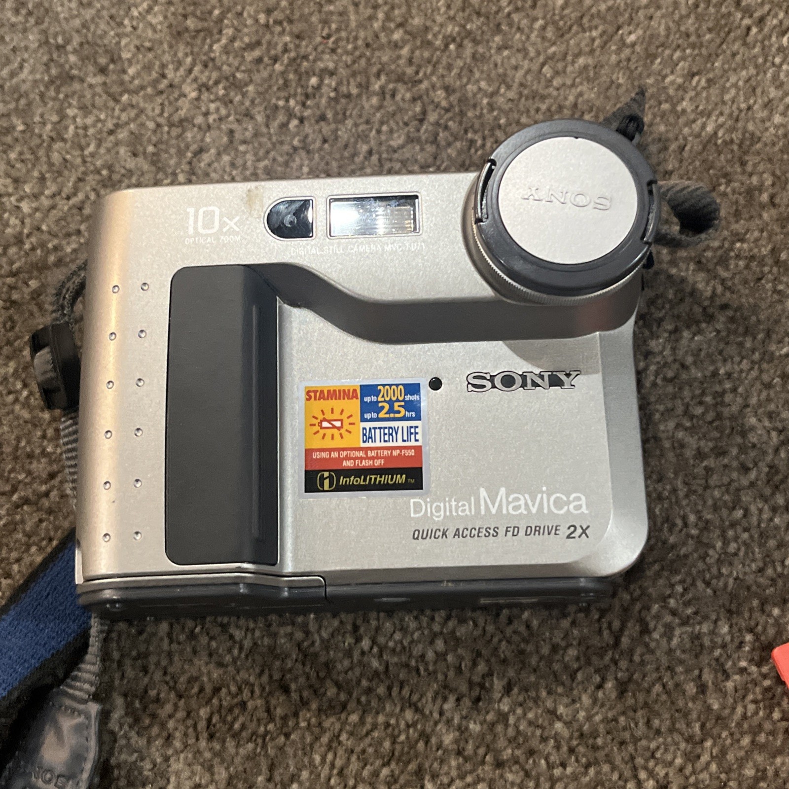 Vintage Sony Mavica MVC-FD71 Digital Camera, Battery, Charger Bag & Manual Works