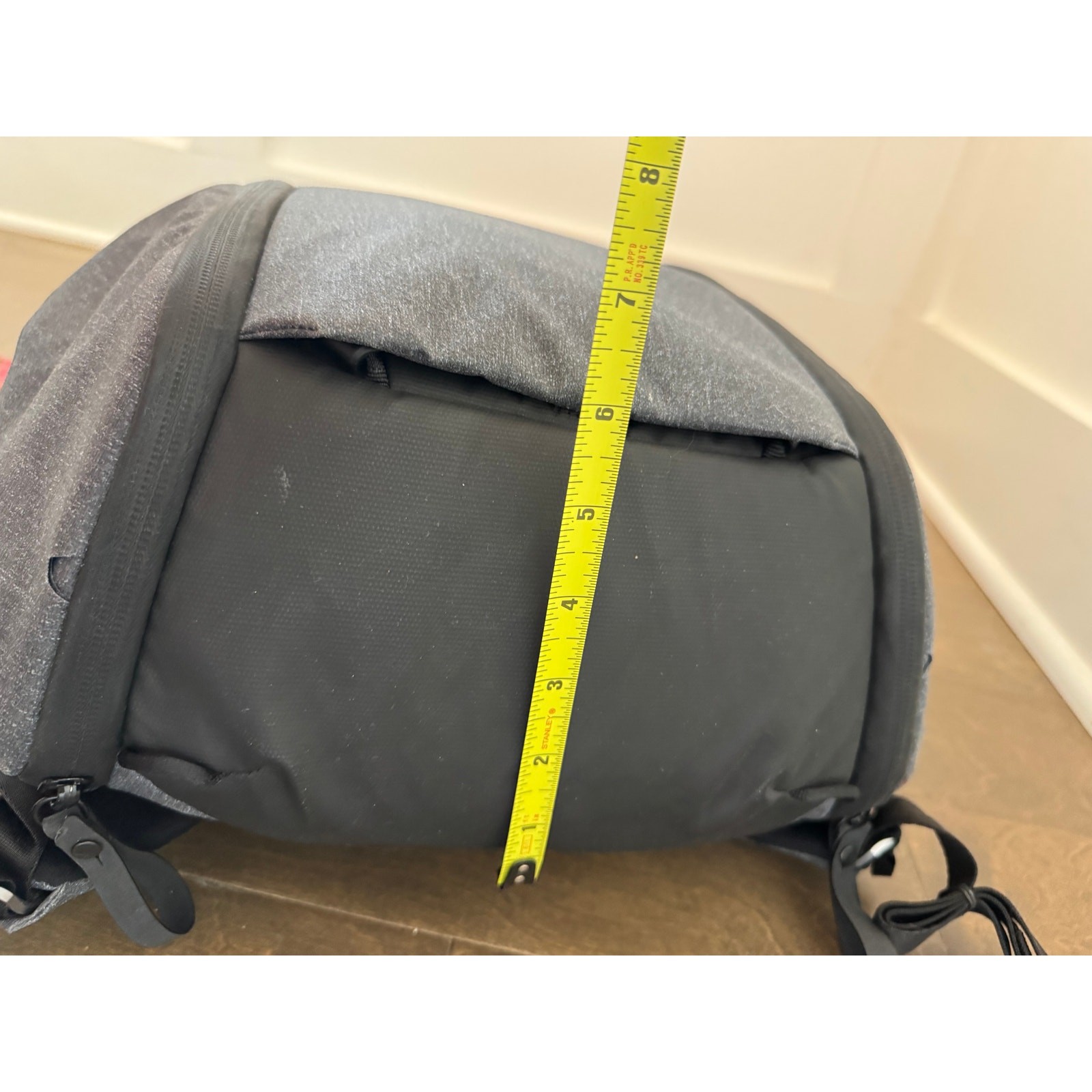 Peak Design NEW Everyday Backpack 20L Charcoal Grey Camera Laptop Fetch Logo