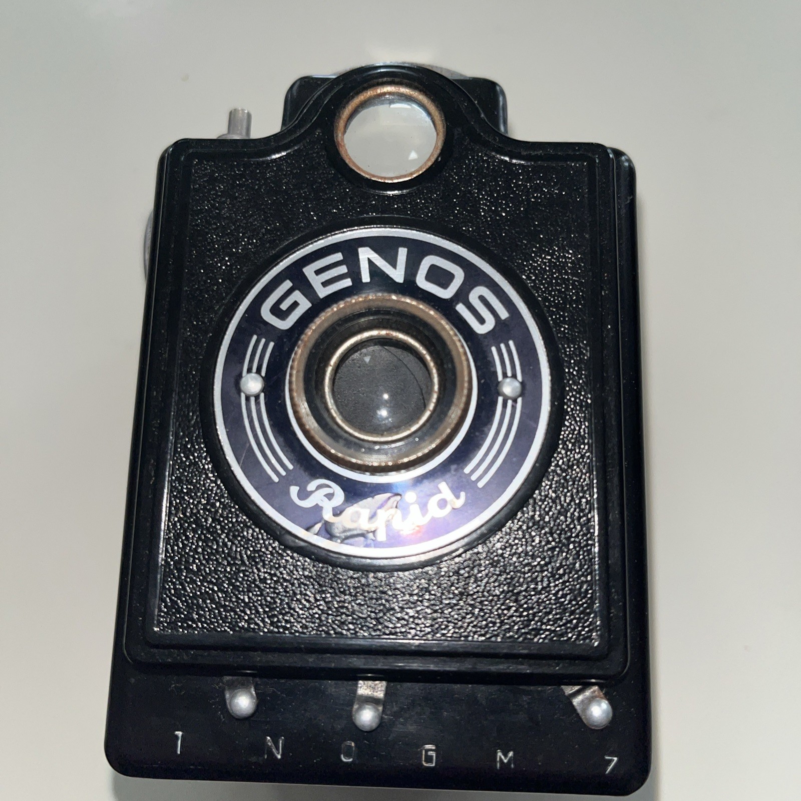 Vintage 1950’s GENOS Rapid Black Bakelite German Box Viewfinder Film Camera