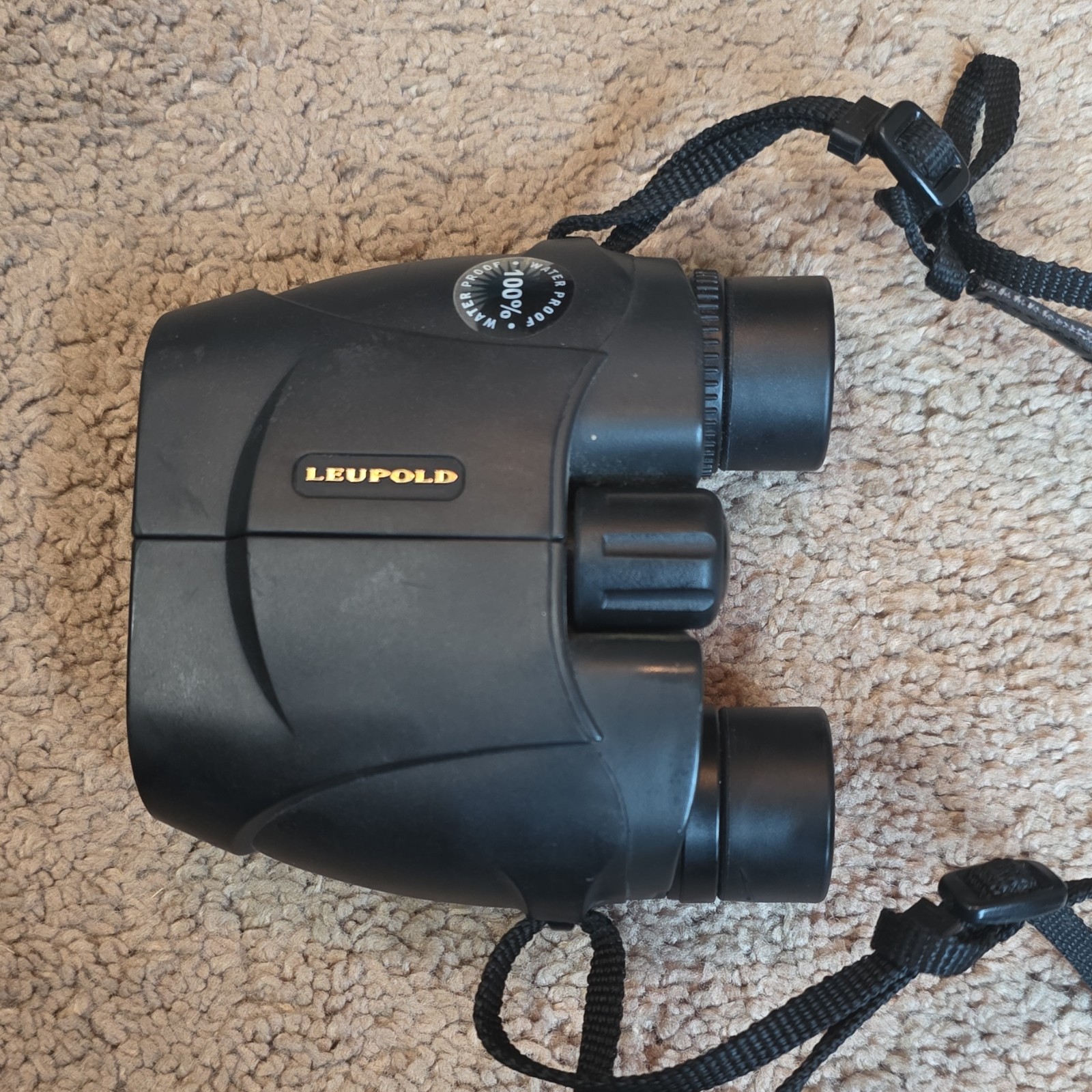 Leupold 10×25 Compact Roof Prism Binoculars Waterproof Multi-Coated Black