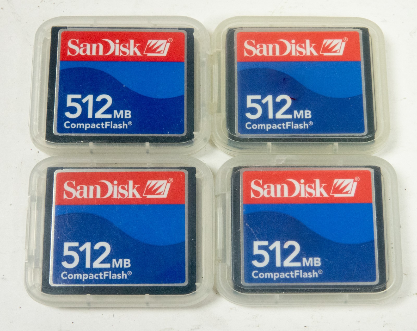 Lot of 4 Sandisk 512MB Compact Flash Cards in Cases CLEAN & TESTED