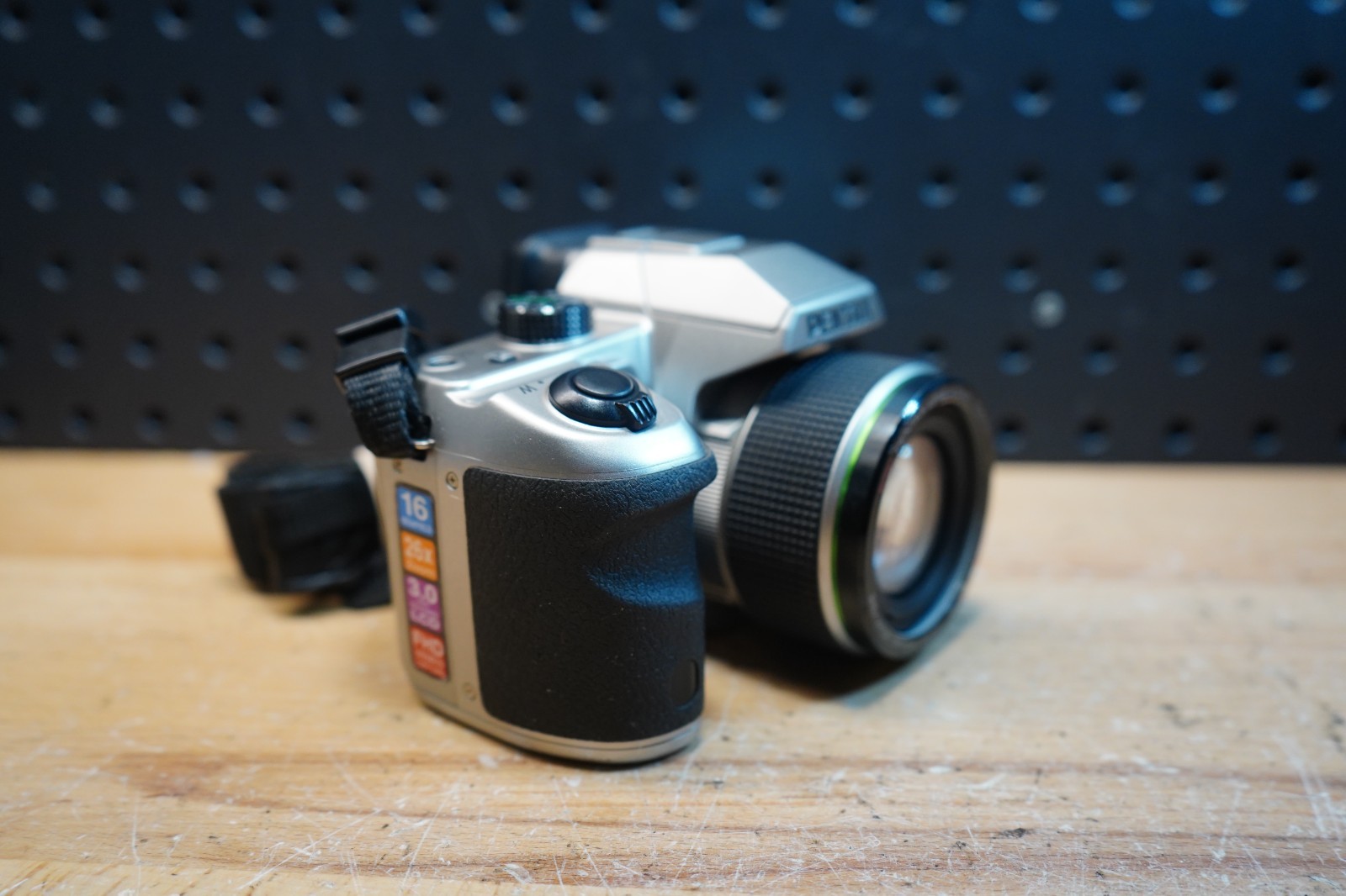 (B) Pentax X-5 16MP 26x Optical Zoom Digital Bridge Camera Silver Tested