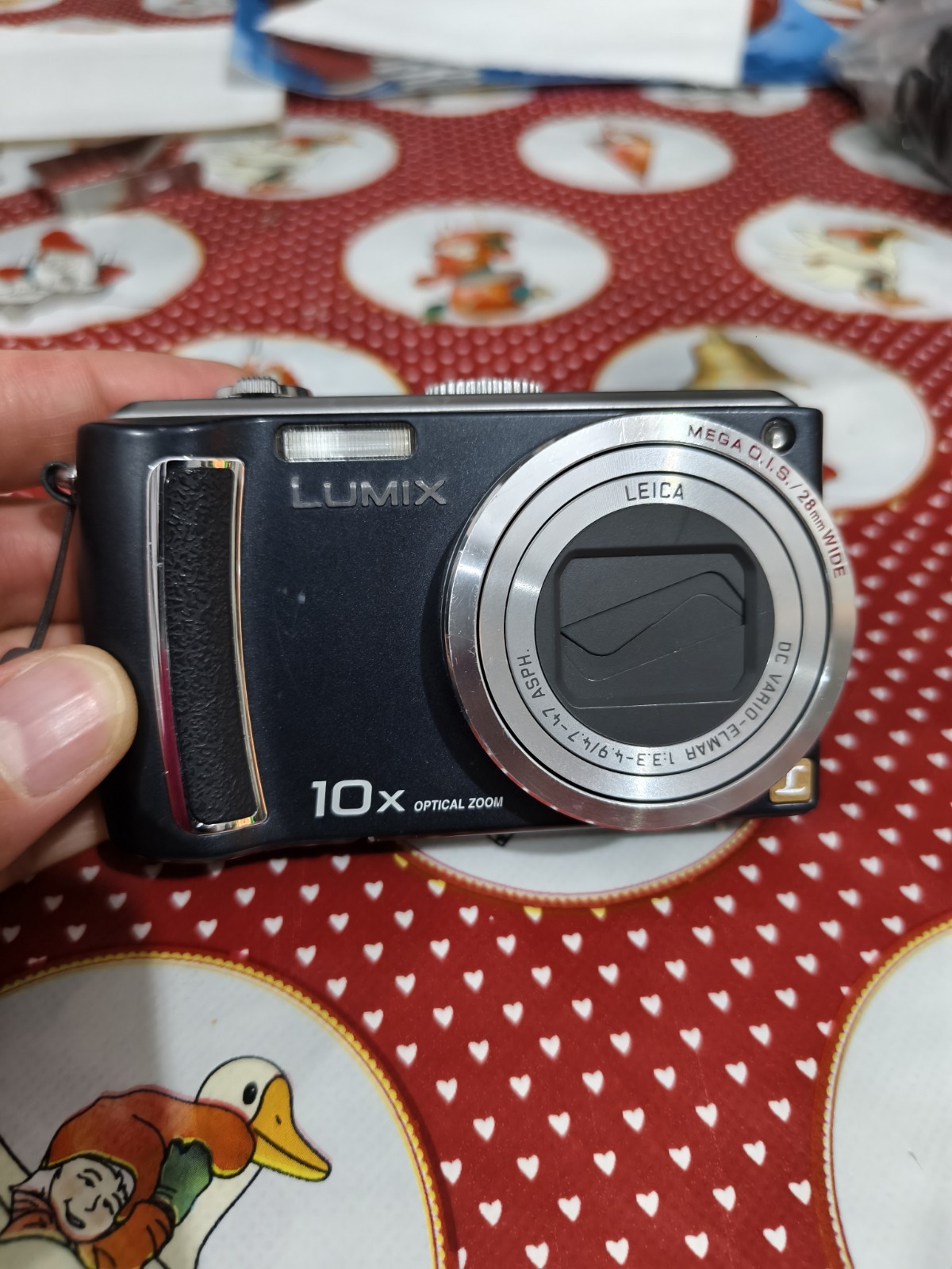 Panasonic Lumix DMC-TZ4 Camera
