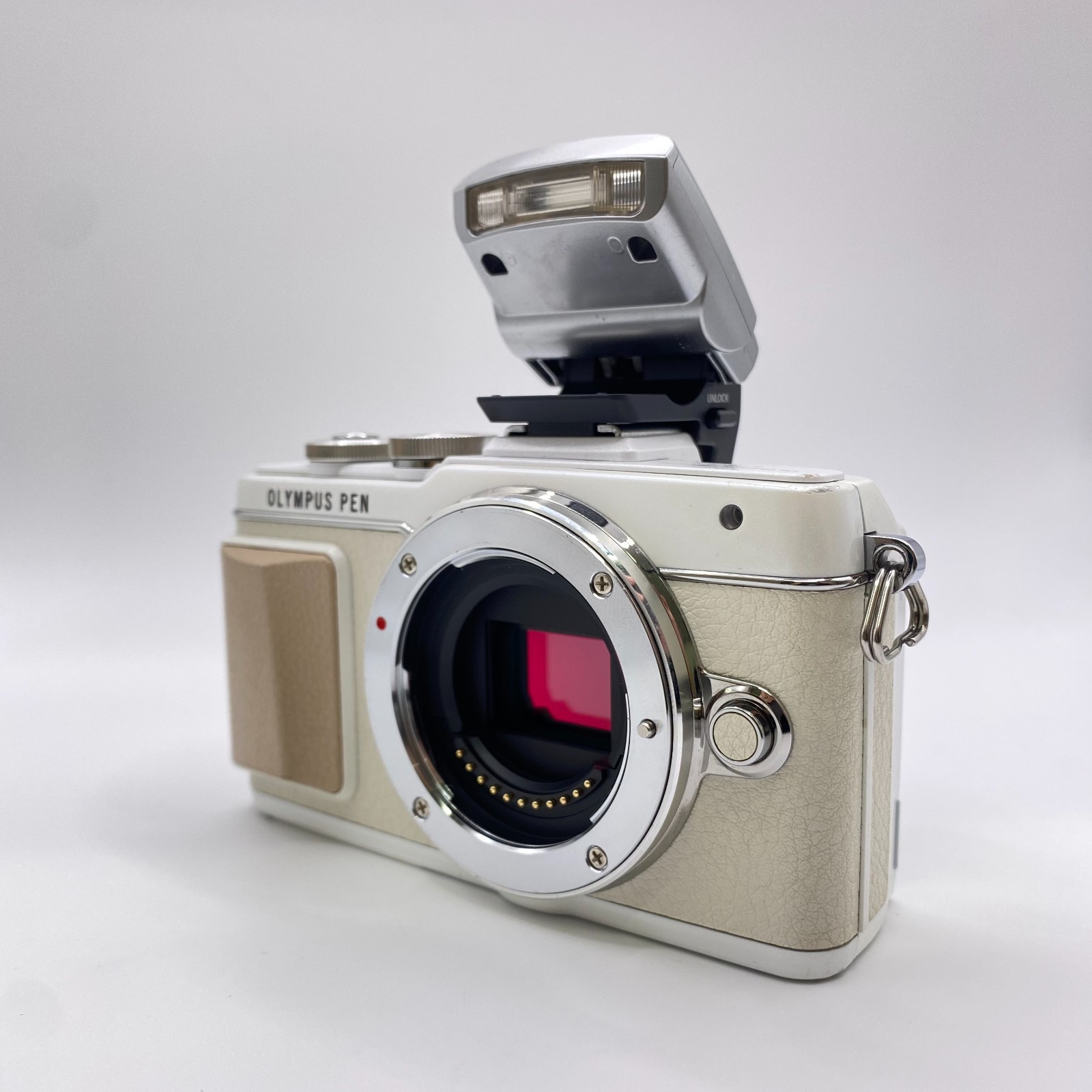 [Excellent] OLYMPUS PEN Lite E-PL7 Mirrorless Camera Body White From Japan