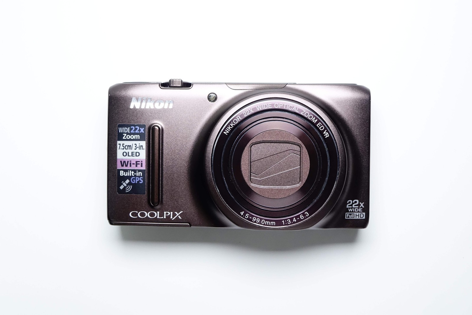 Nikon Coolpix S9500 Brown Compact + Case, 8GB SD – 12 MONTH WARRANTY