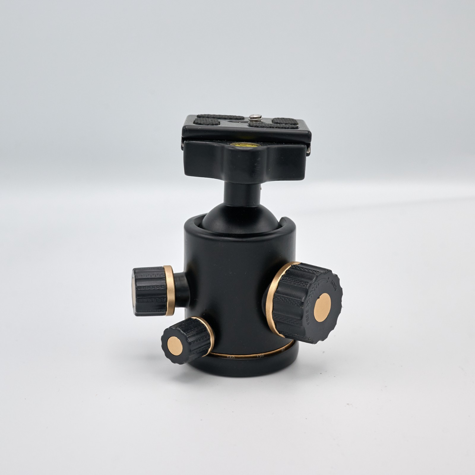 Pergear THR3-Pro Ballhead, Arca-Swiss Compatible, TESTED [Mint]
