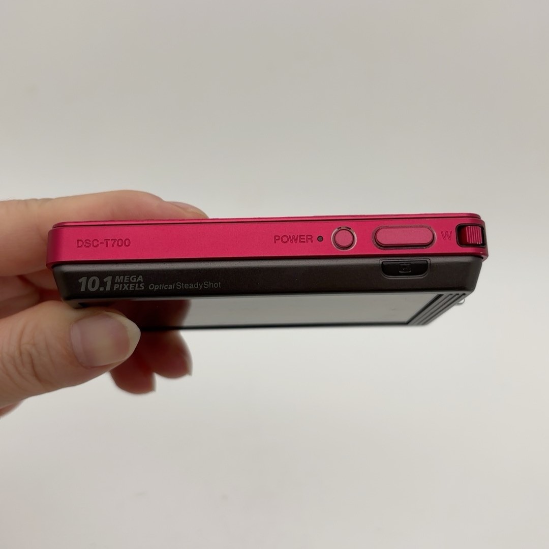 SONY Cyber-shot DSC-T700 Digital Camera 10.1MP 4x Optical Zoom Blink Detection