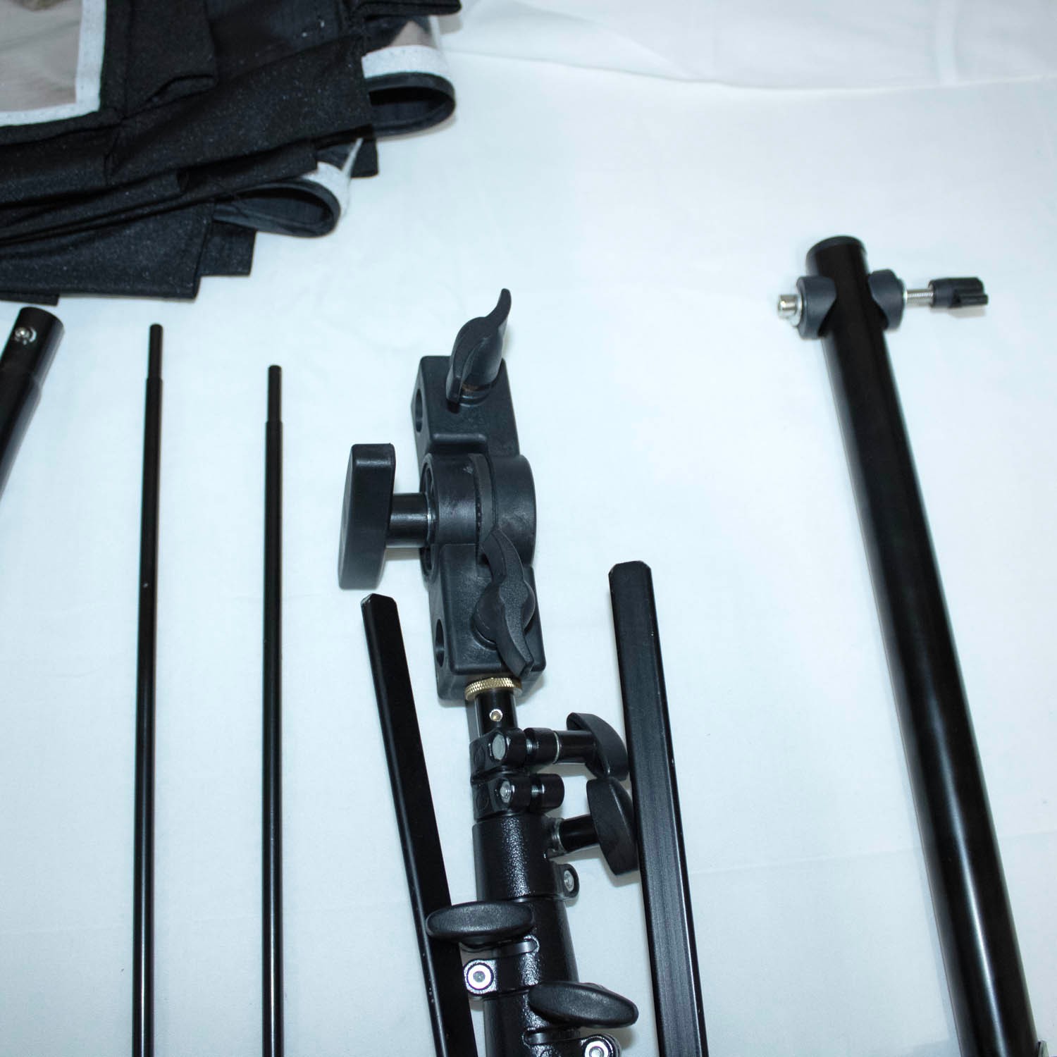 Manfrotto Light Stand with Curved Diffuser Reflector Panel Studio Photography