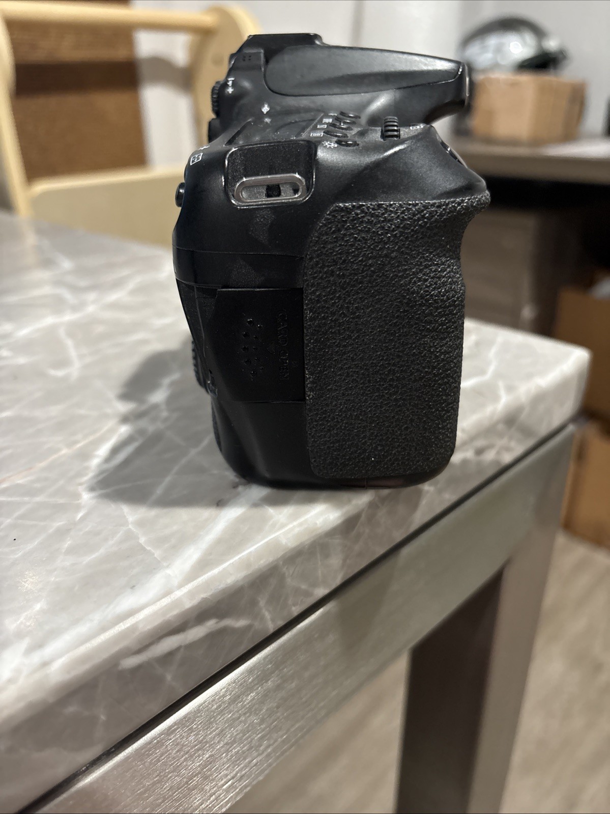 Canon EOS 70D 20.2MP Digital SLR Camera Blk Body Only Defective Parts No Battery