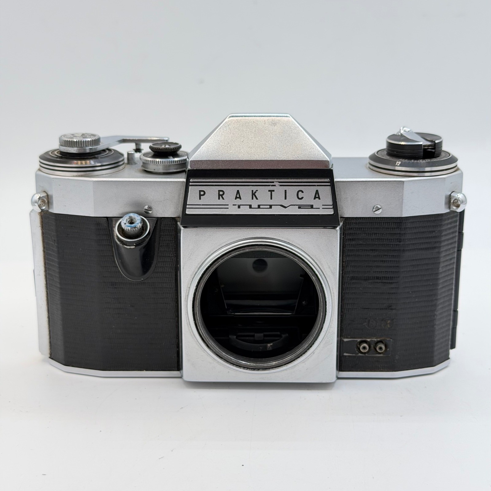 Praktica Nova 35mm SLR Camera with Carl Zeiss Jena Tessar 2.8/50 Lens Vintage