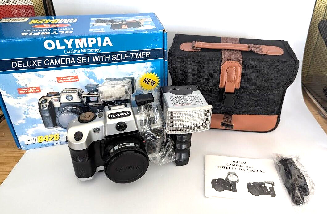 NIB Olympia Deluxe Camera Set with Self Timer Lifetime Memories GM8426