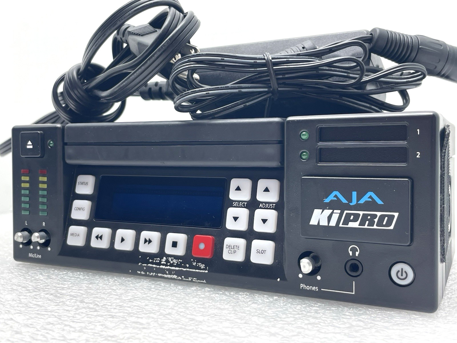AJA KI PRO HD SD VIDEO RECORDER AND PLAYER w 500gb KISTOR500USB-R0 AC POWER