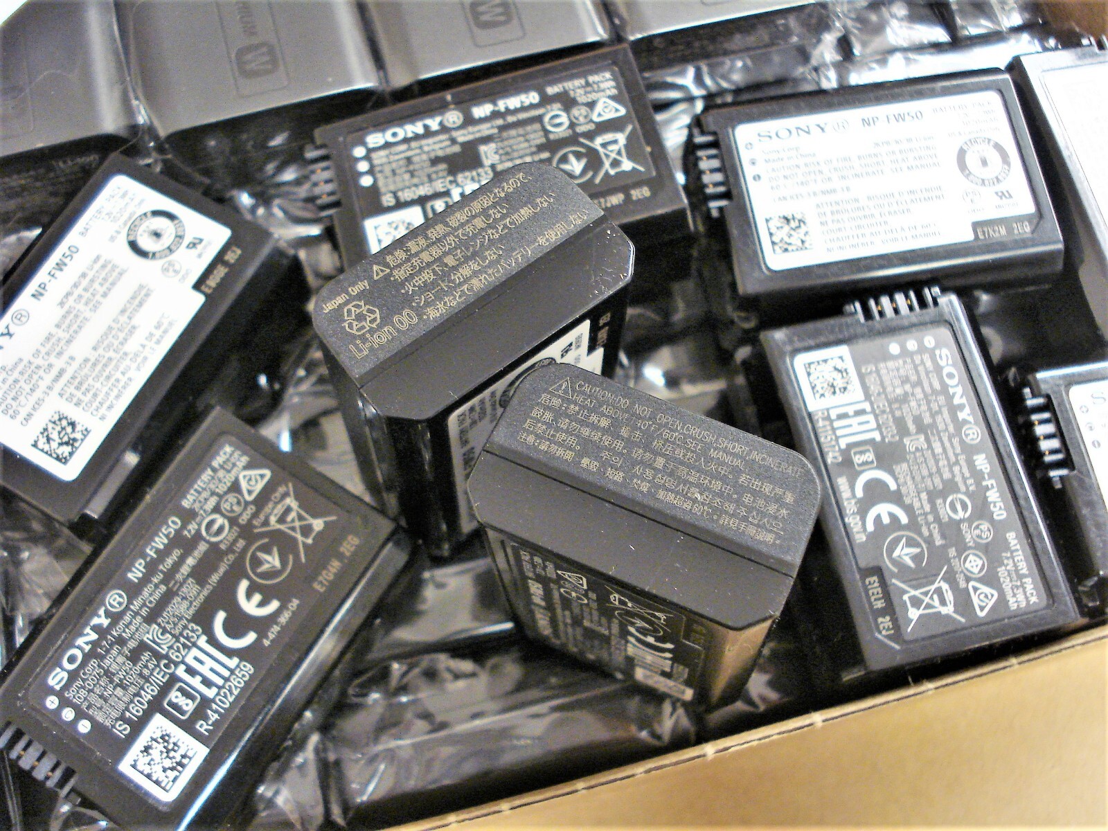 Pack of 2 Genuine OEM NP-FW50 Battery for SONY a7 a7S a7R II A5100 A5000 A3000