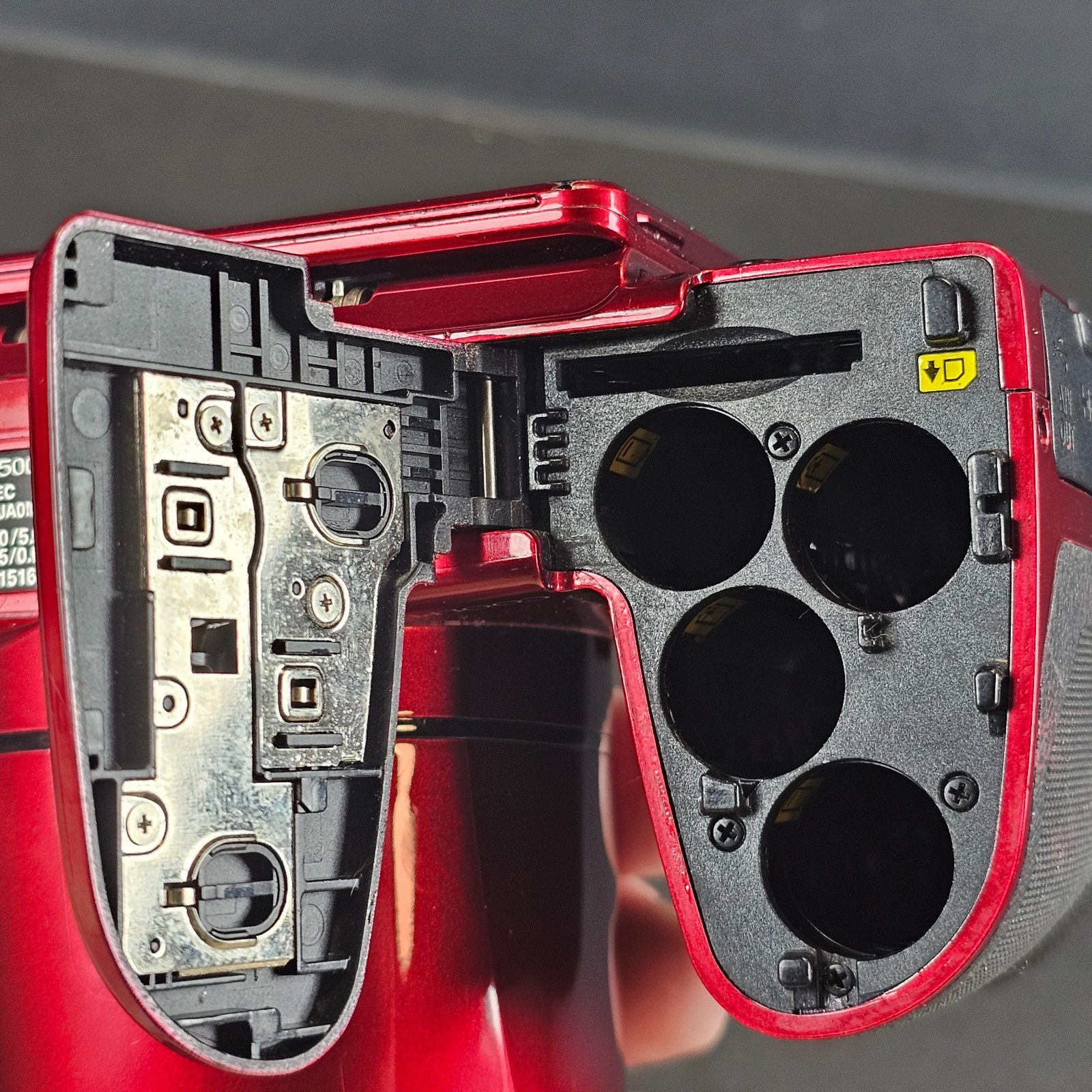 Nikon COOLPIX B500 Red 16MP 40x Optical Zoom Digital Camera Wi-Fi Bluetooth
