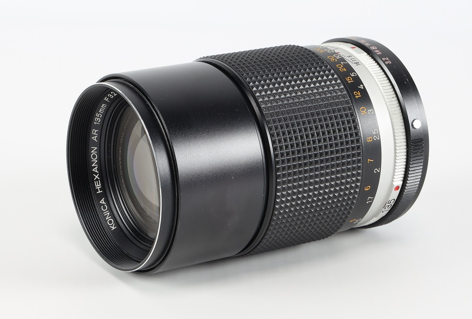 Konica 135mm F/3.2 – Hexanon EE AR Mount Camera Lens {55mm}