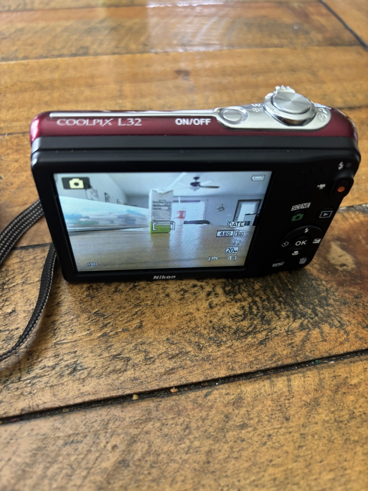 Nikon COOLPIX L32 Red 20.1MP Digital Camera 5X Zoom – FREE SHIPPING