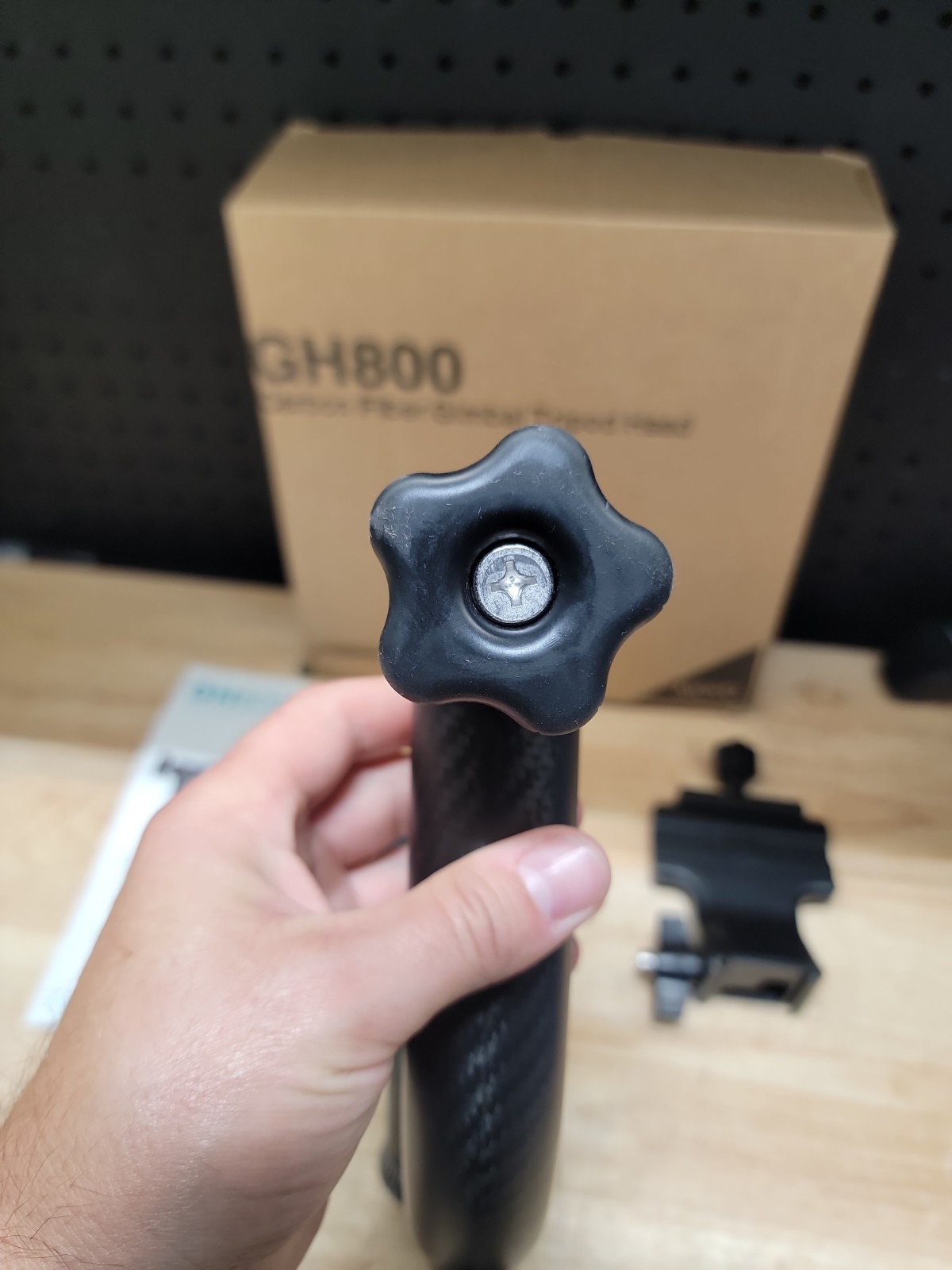 Movo GH800 Carbon Fiber Gimbal Tripod Head with Arca-Swiss Quick Release Plate