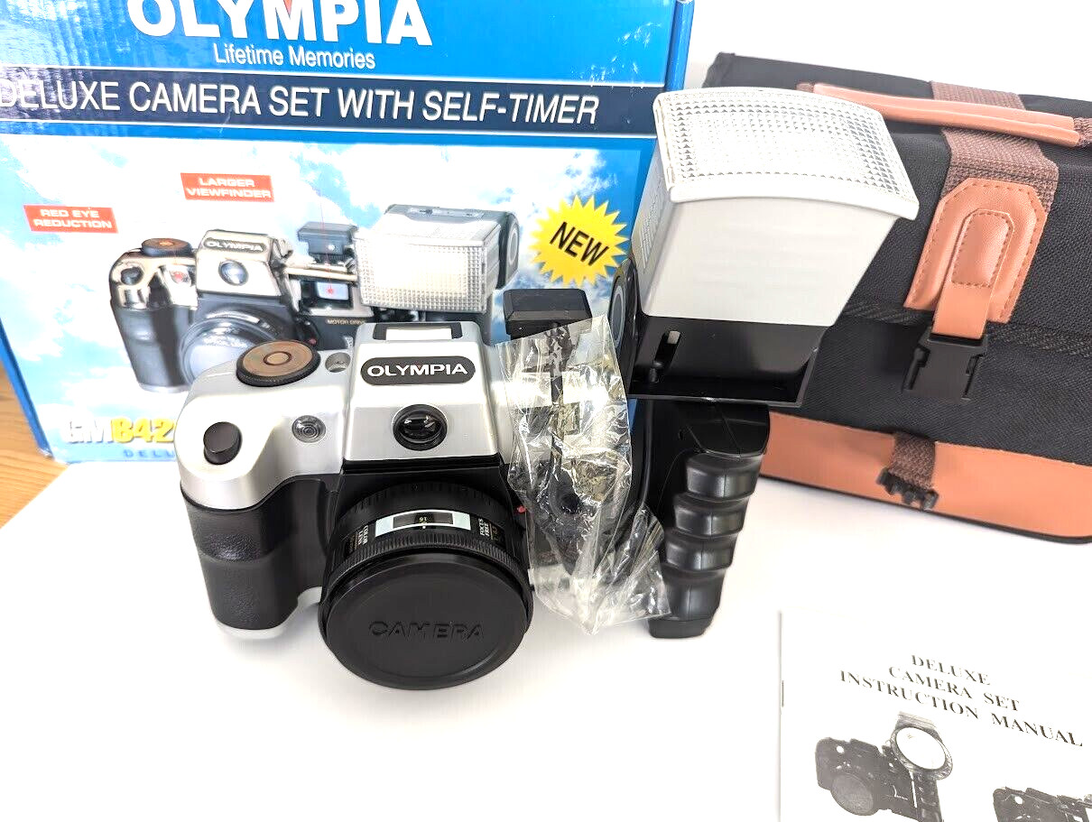 NIB Olympia Deluxe Camera Set with Self Timer Lifetime Memories GM8426