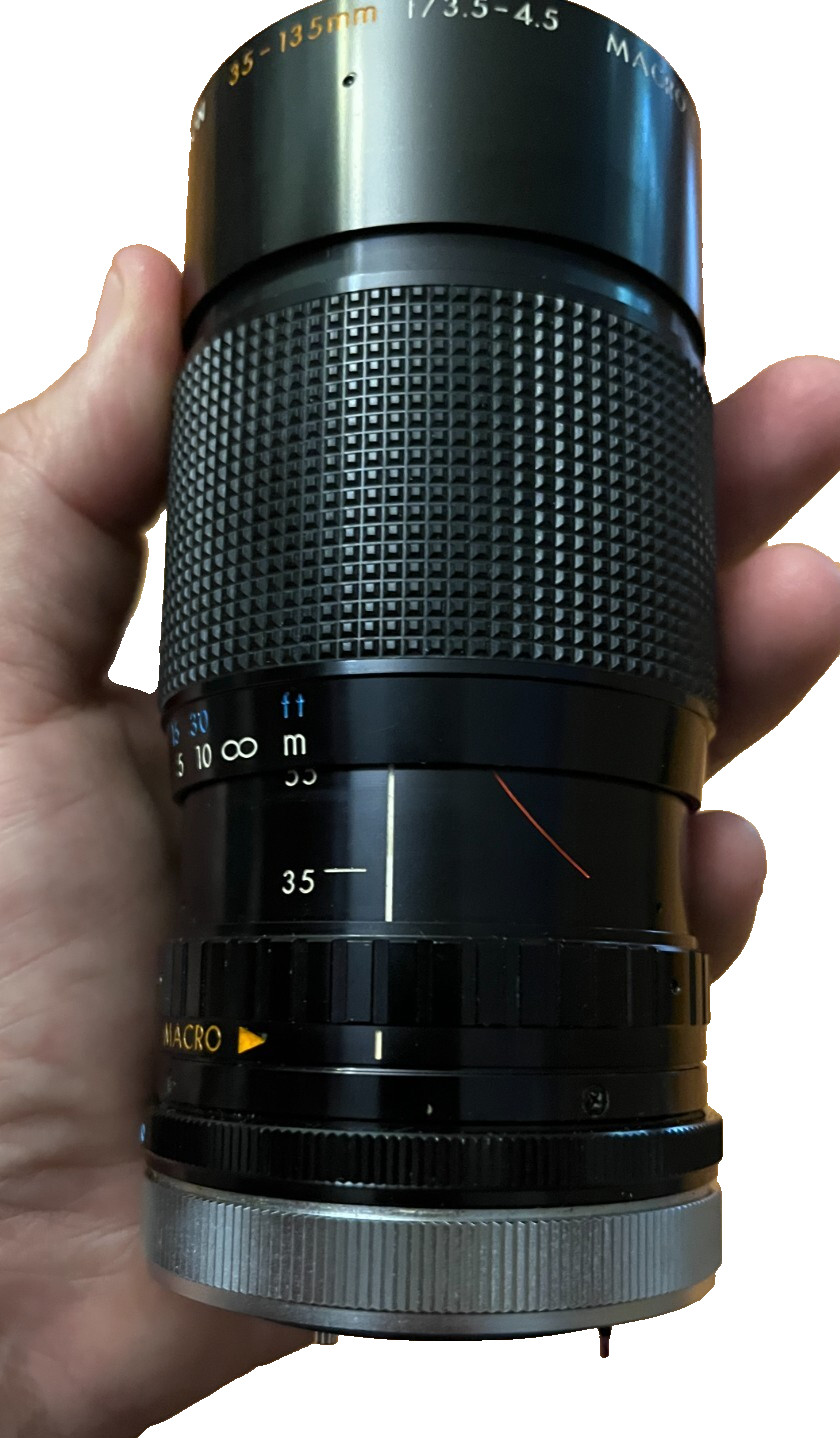 Kiron 35-135 mm f3.5-4.5 Macro 1:4 Focusing Zoom Lens