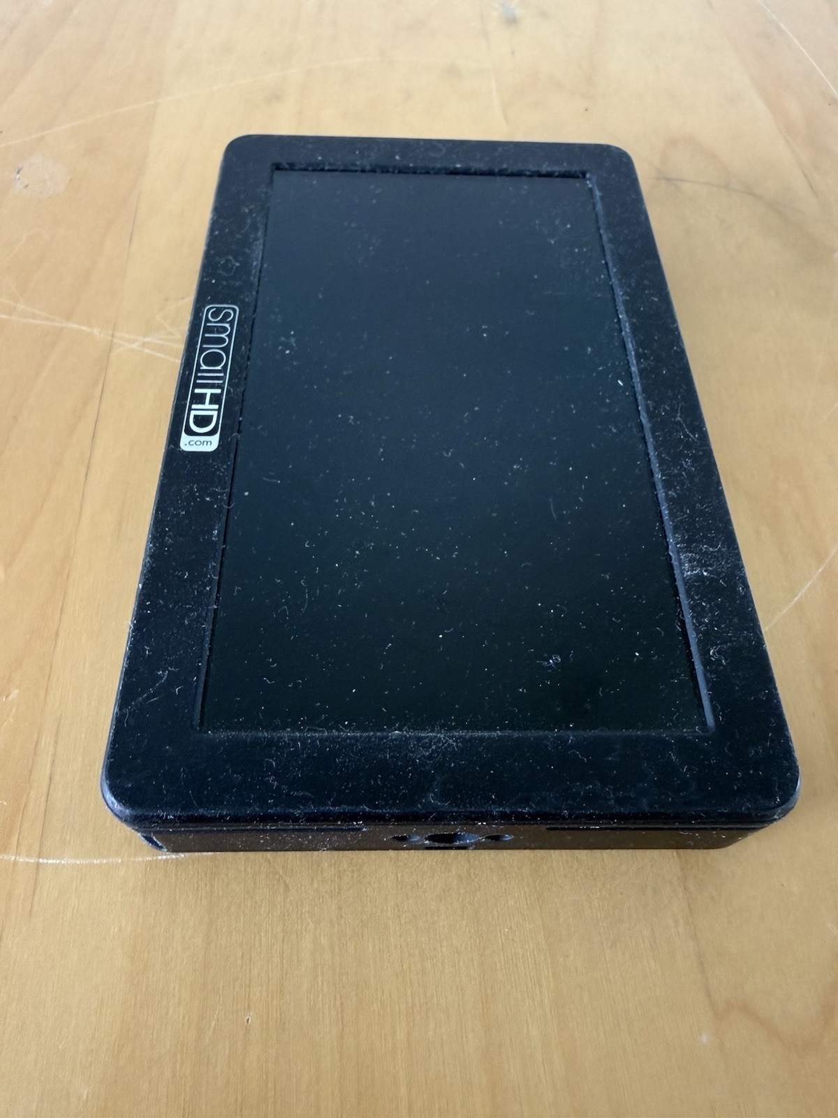 SmallHD FOCUS 5″ On-Camera IPS Touchscreen Monitor
