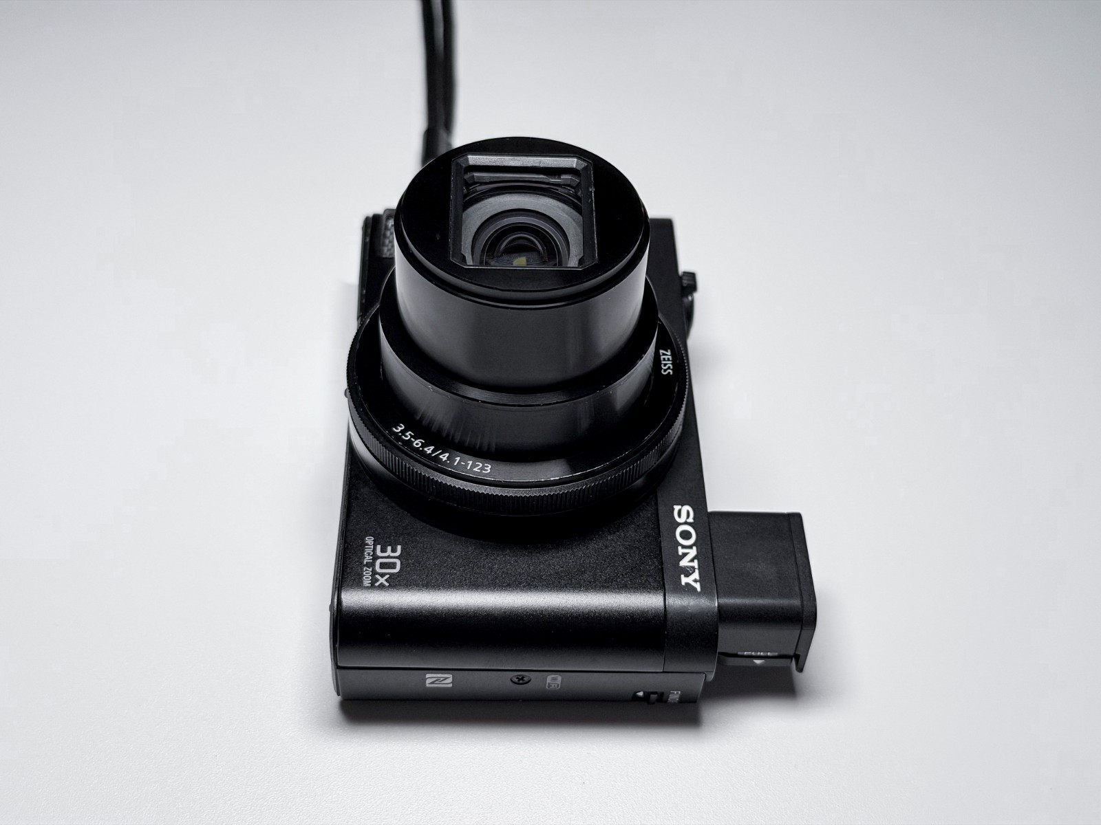 Sony HX90 Cyber-shot 18.2 MPX 30x – 1 Year Warranty HX-90