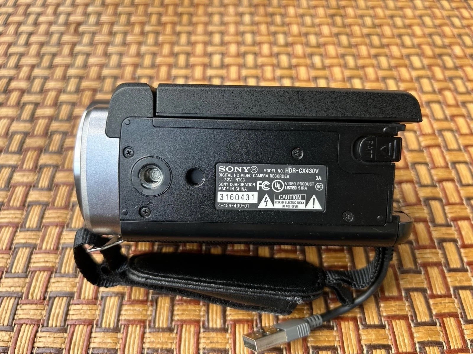 Sony HDR-CX430V HD Camcorder Image Stabilization Handycam English US Model Clean
