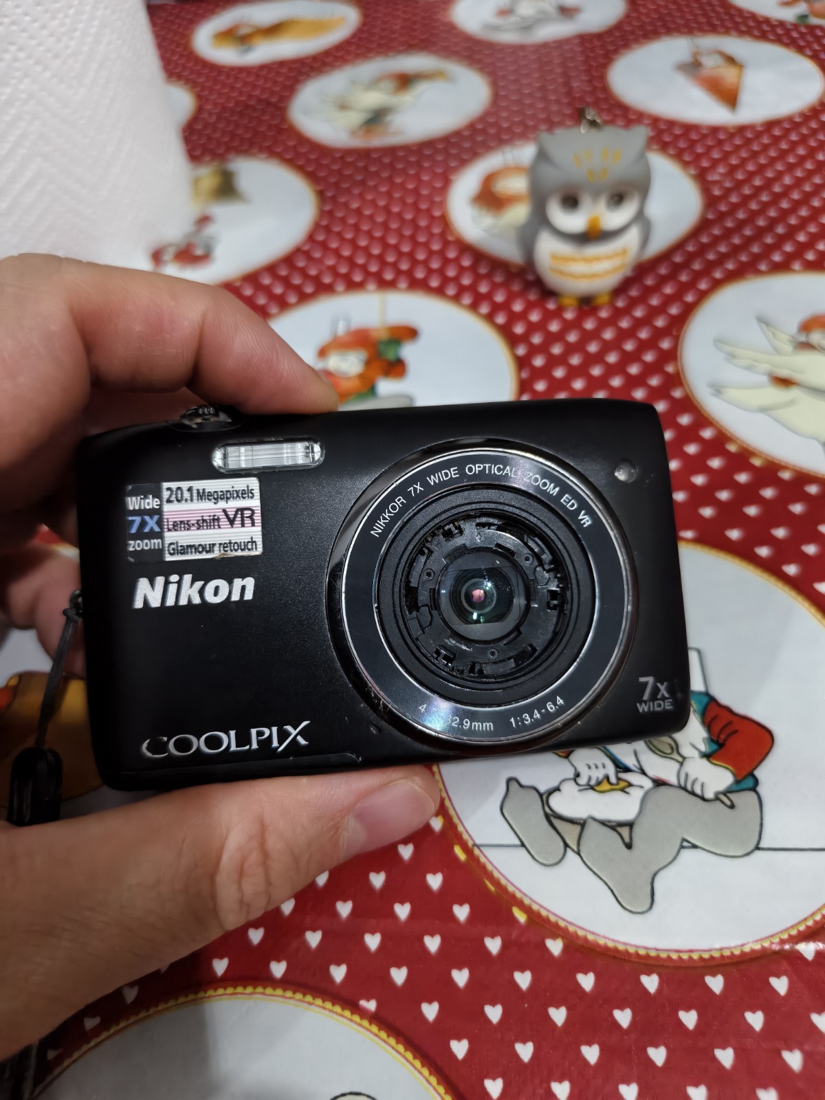 Nikon Coolpix S3500 Camera