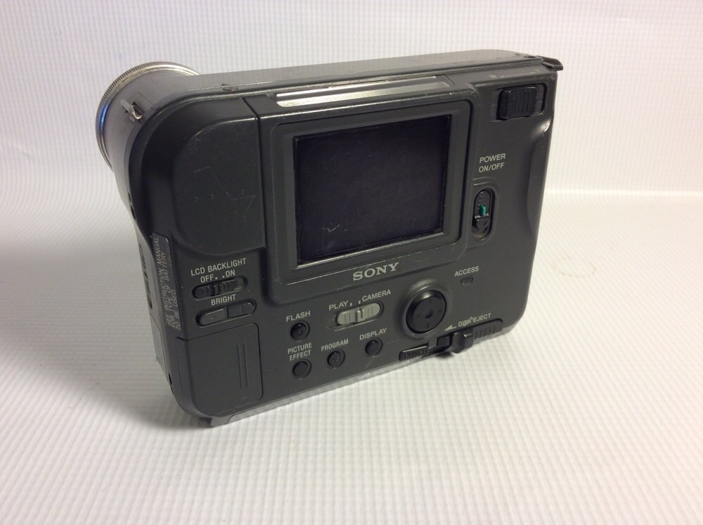 Sony Digital Mavica Quick Access Fe Drive 2X 10X Optical Zoom Mvc-Fd71. E001