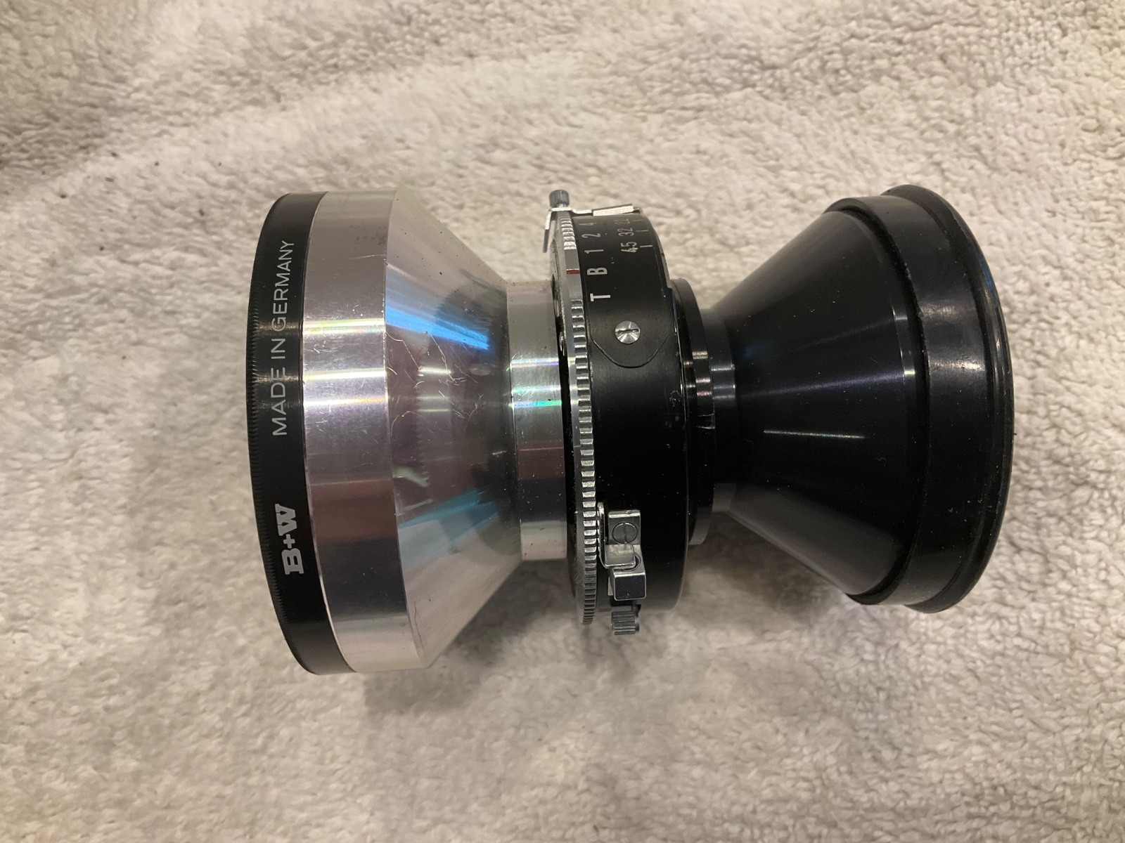 Schneider-Kreuznach Super-Angulon 90mm f/8 Large Format Lens – Copal 0 Shutter