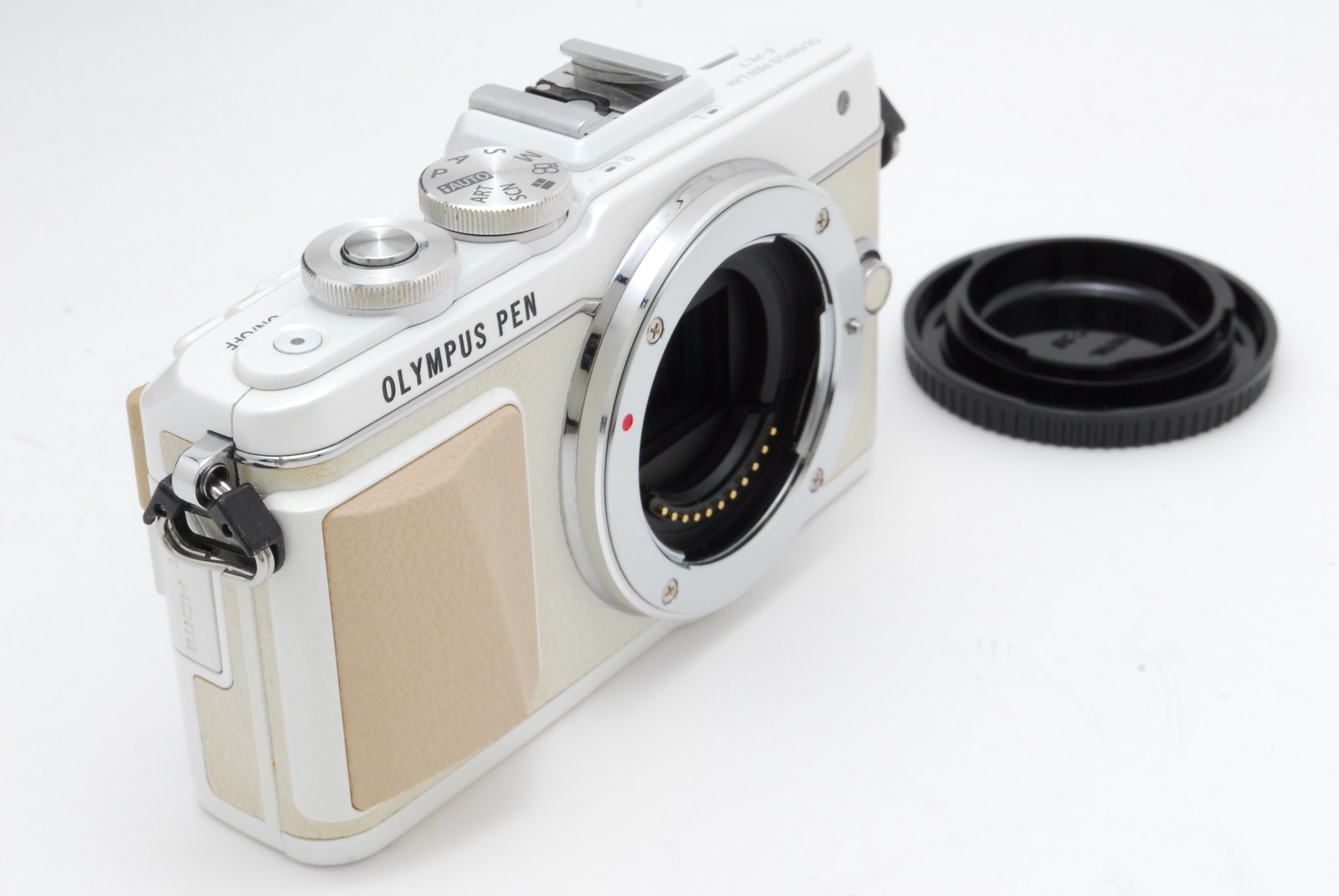 [MINT w/Box] Olympus PEN Lite E-PL7 16.1MP Digital Camera 2844 Shots! From JAPAN