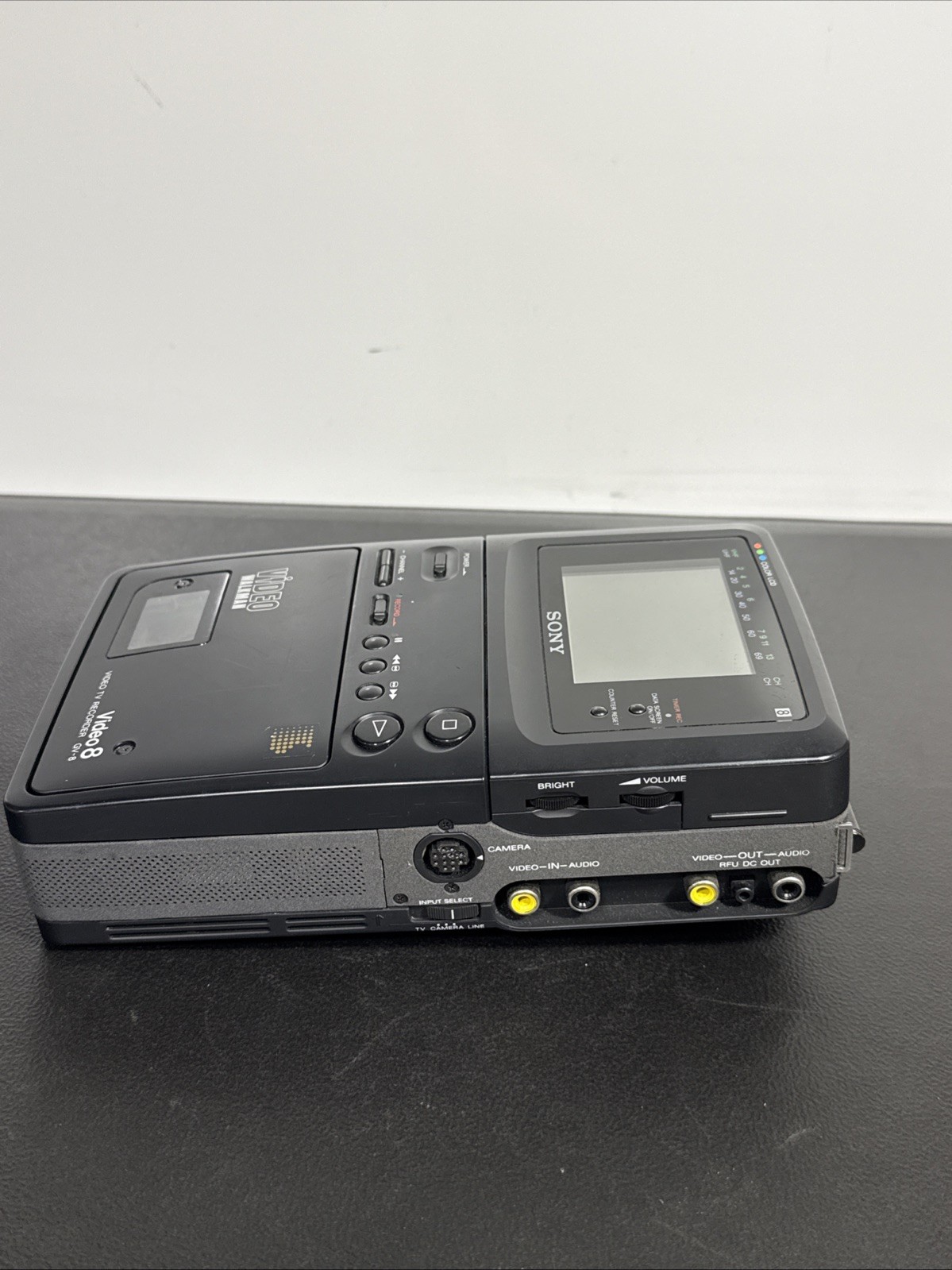 UNTESTED Sony GV-8 Video Walkman hi8 Recorder 8mm Video8 Video TV Recorder AS IS