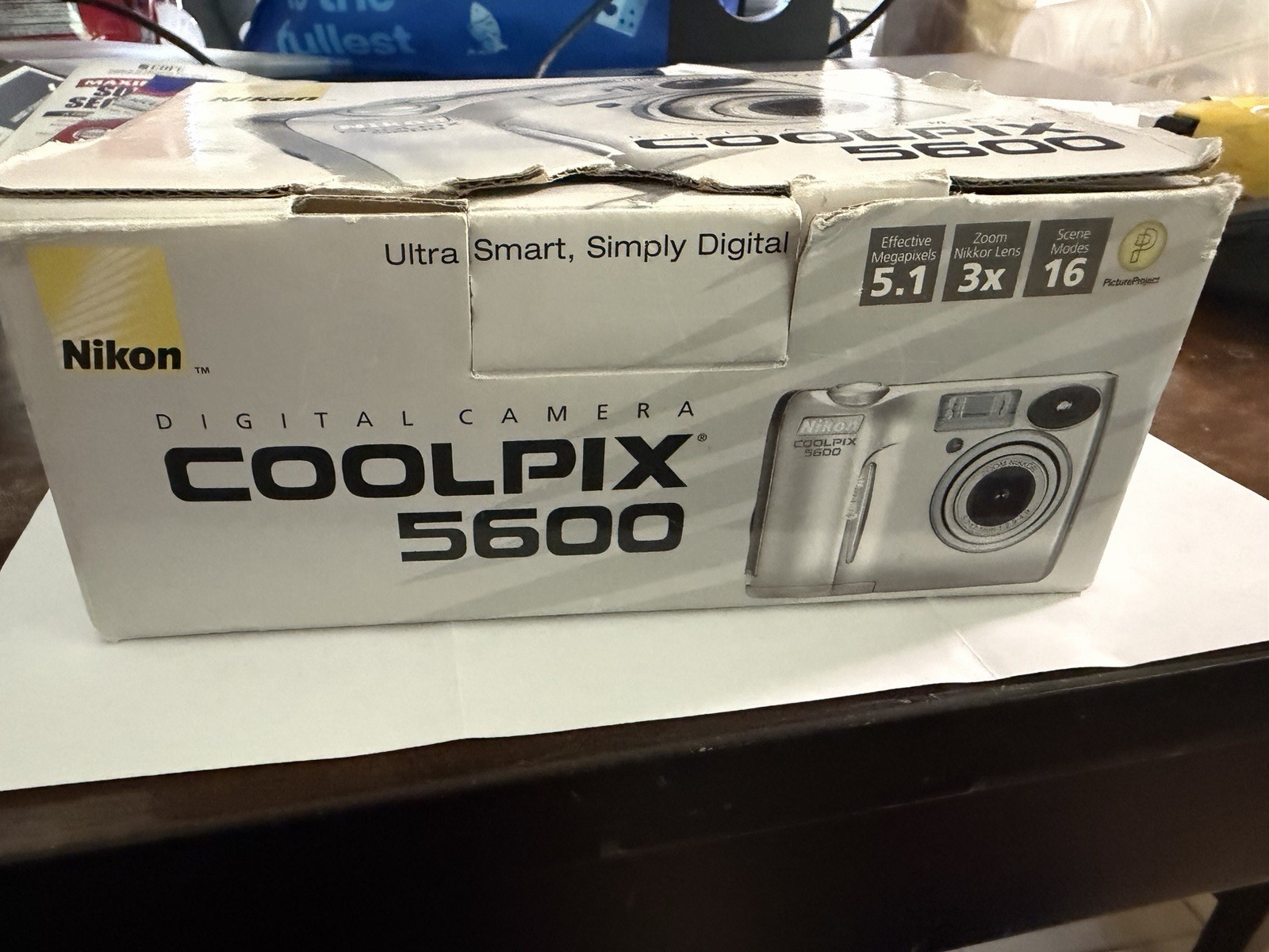 NIKON Coolpix 5600 Compact Digital Camera IN BOX W/ Cables & Manuals TESTED