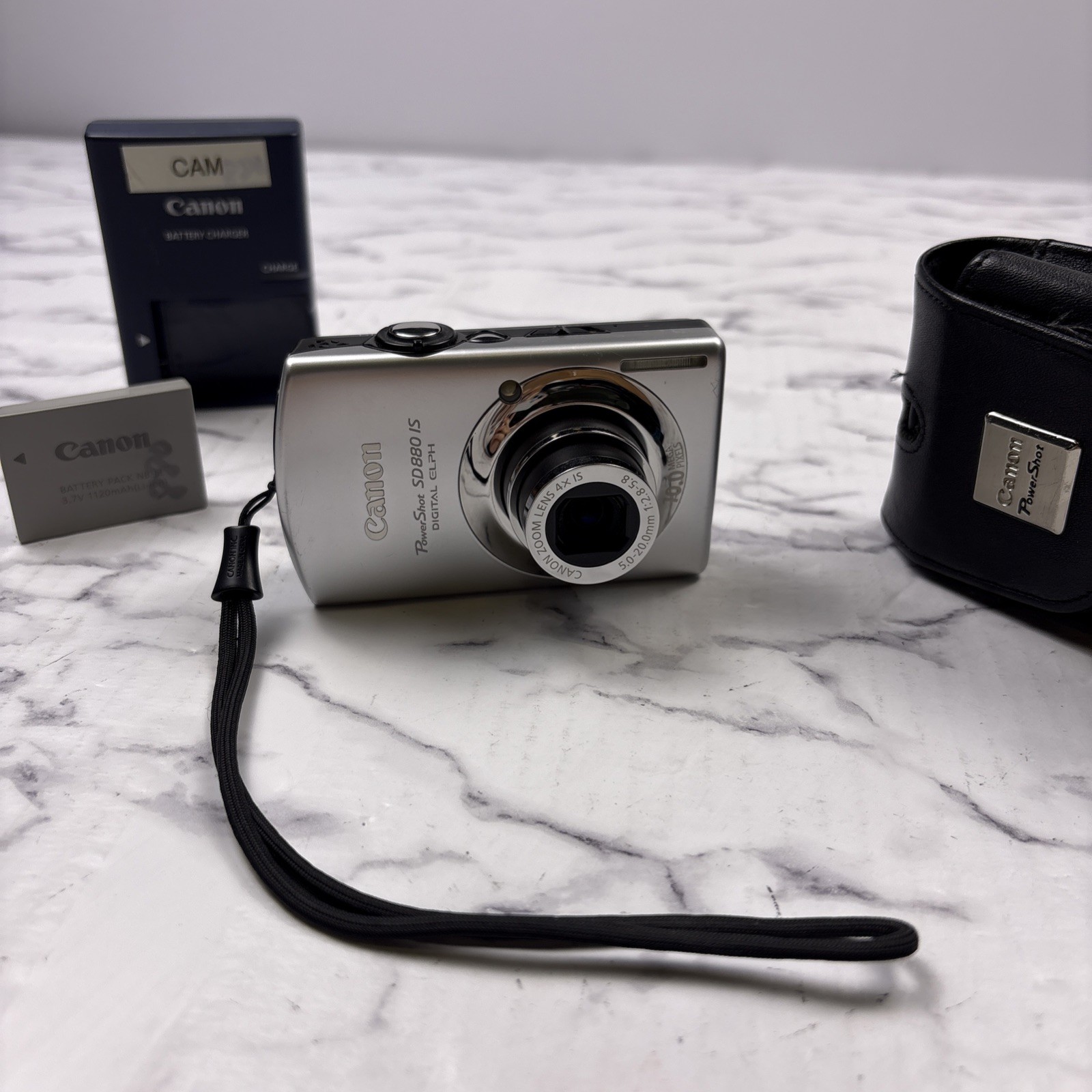 Canon PowerShot SD 880 IS Digital ELPH 10.0MP 4x W 2 Batteries & SD Card Tested