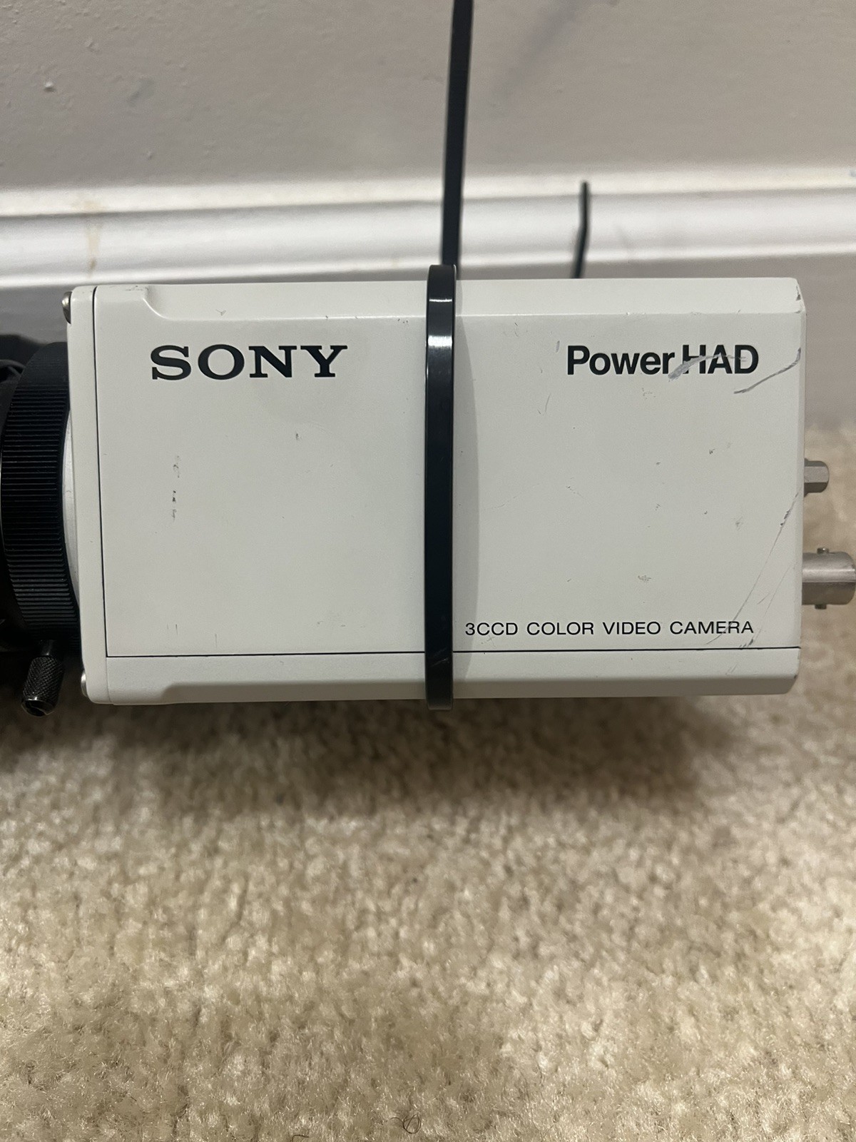 Sony Power HAD DXC-950 3CCD Color Video Camera w/ YH18x6.7 KTS SX14 IF 18X Lens