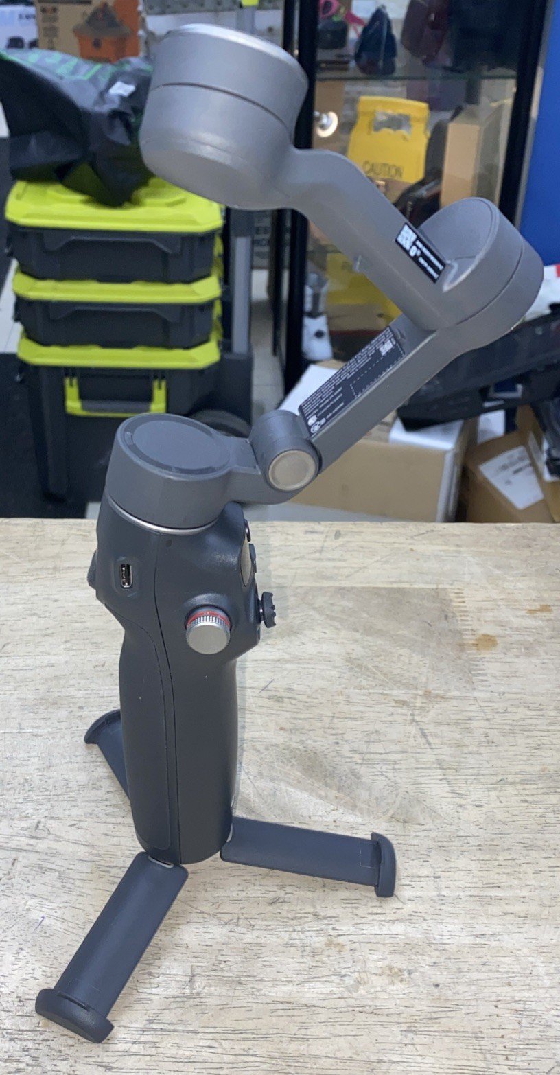 DJI Osmo Mobile 7P Smartphone 3-Axis Gimbal Stabilizer With Box