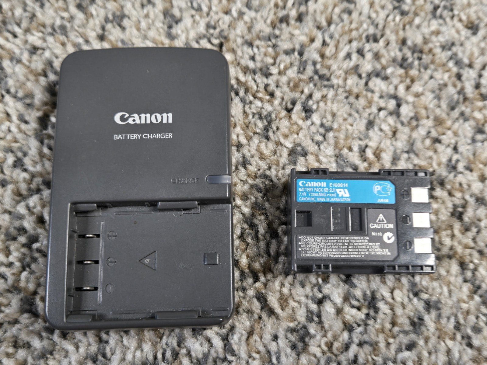 Canon EOS Rebel XTi DS126151 10.1 MP Digital Camera Bundle w/ Canon 35-80mm Lens