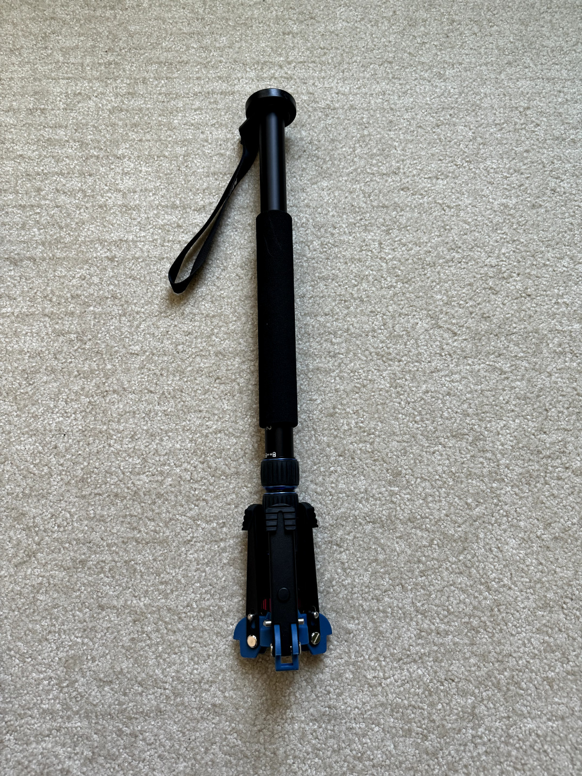Manbily A-222 Monopod + Pergear TH-3 tripod ball mount