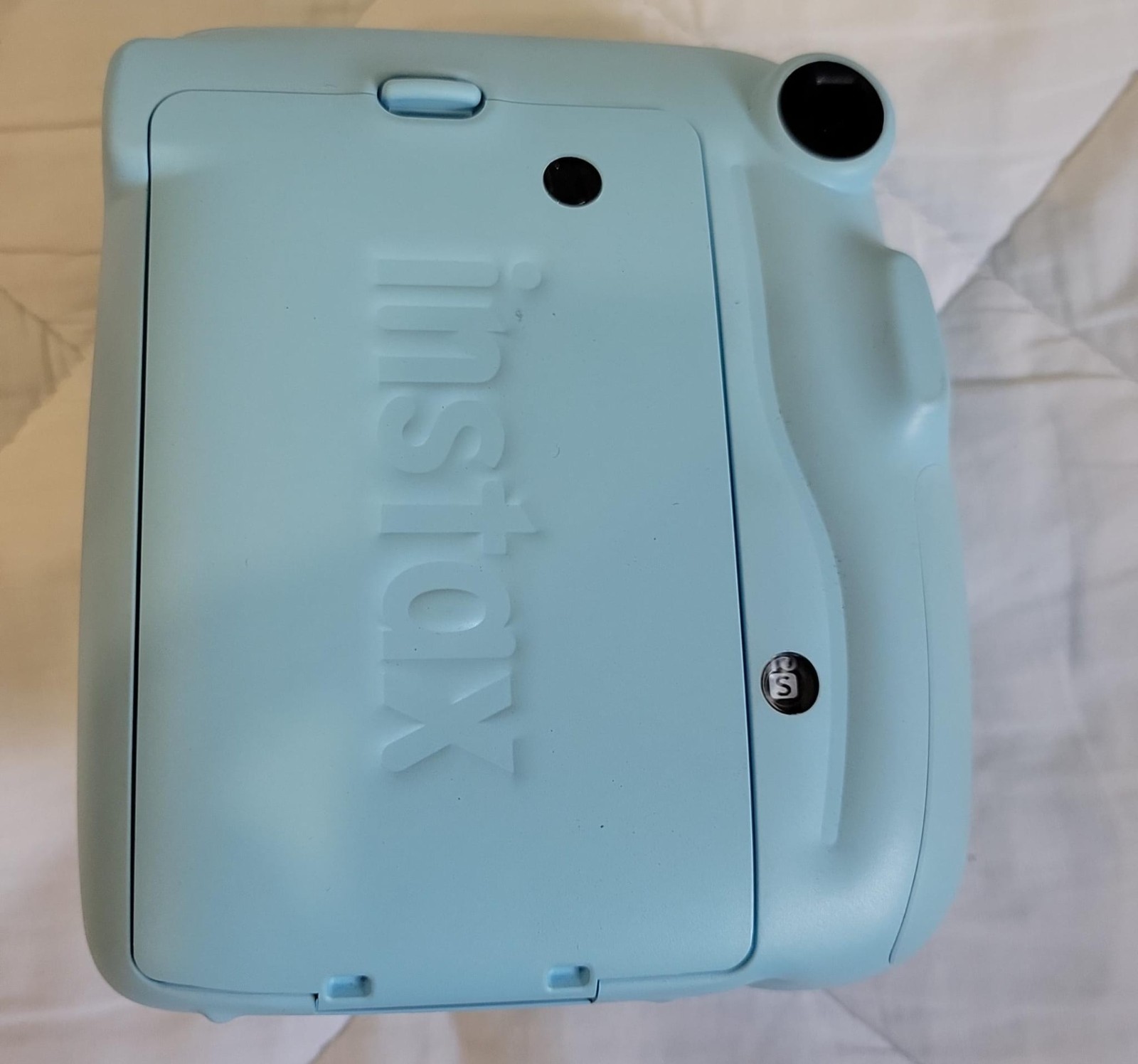 Fujifilm Instax Mini 11 Instant Film Camera – Sky Blue