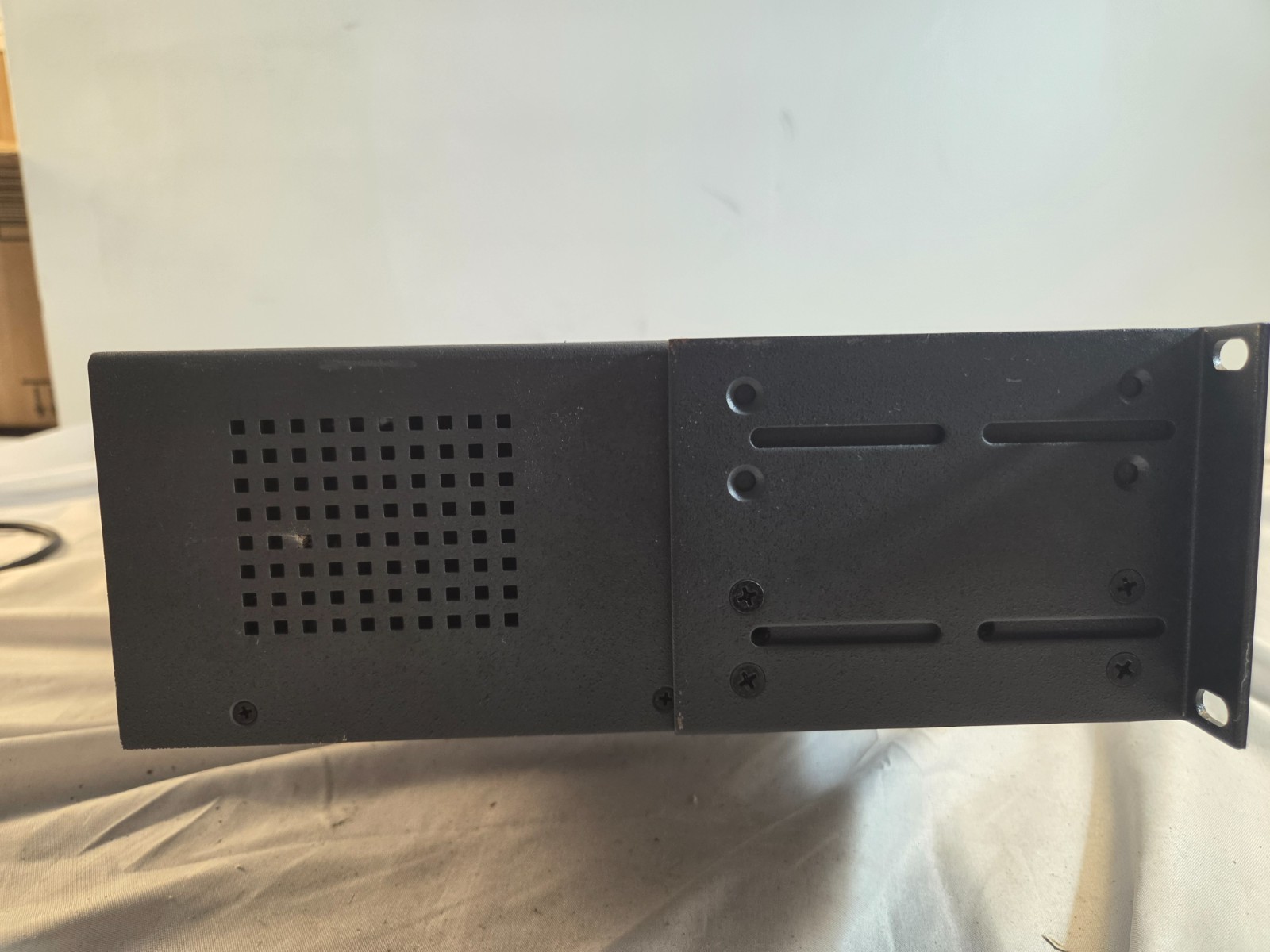 Extron System 7SC 7-In/3-Out Rack-Mount Video Switcher/Scaler VGA S-Video works