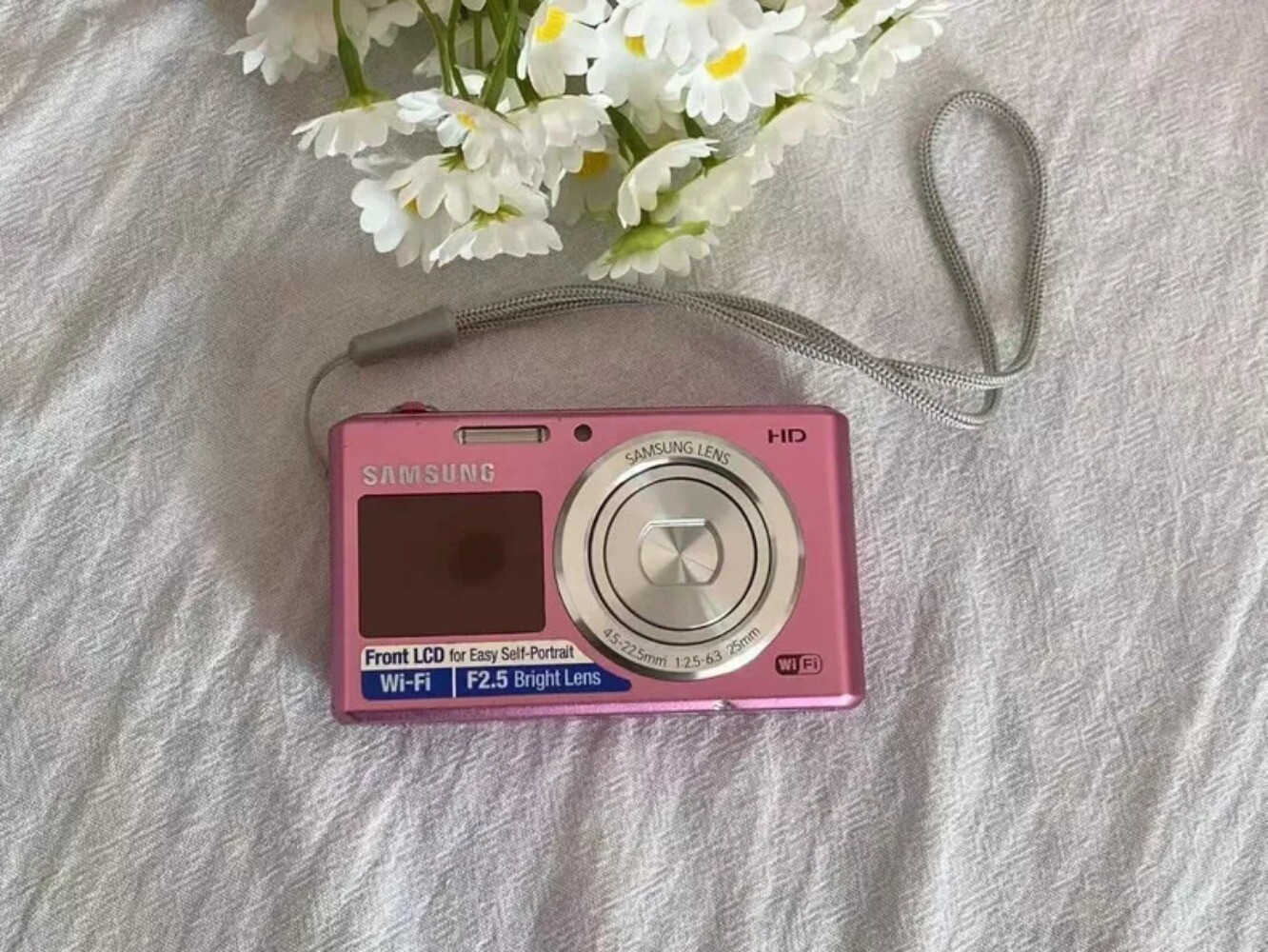 Samsung DV150F Digital Camera 16.2MP 5x optical zoom Dual LCD Screen English