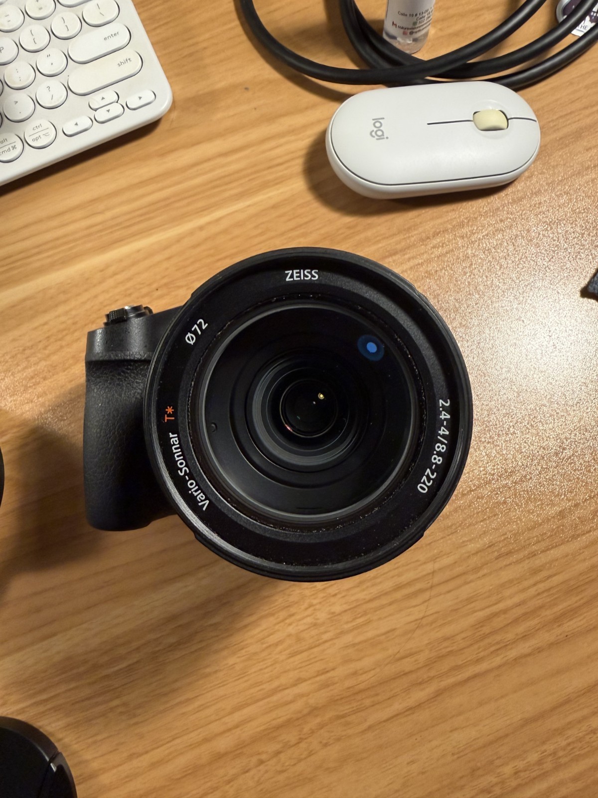 Sony RX10 IV DSC-RX10M4 20.1MP 24-600mm 4K Bridge Camera – Very Good