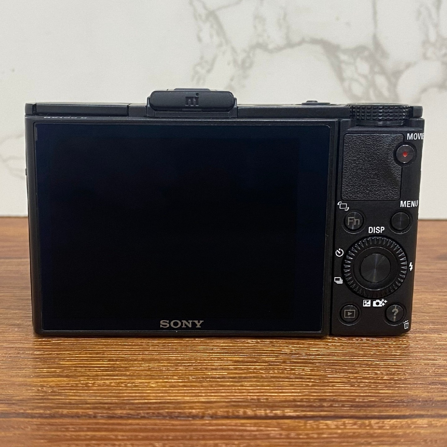 Sony Cyber-Shot RX100 II Digital Camera 20.2 MP 3.6x Optical Zoom Built-in Wi-Fi