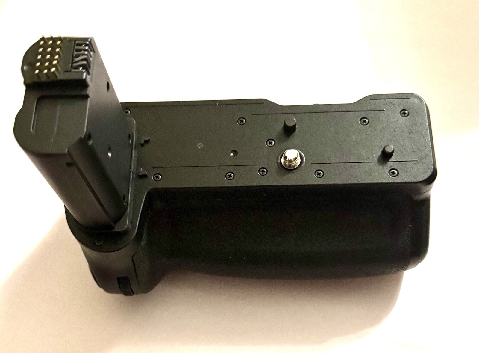 MB-N14 Vertical Battery Grip Battery Pack Grip Holder For Nikon Z6 III & Z5 II
