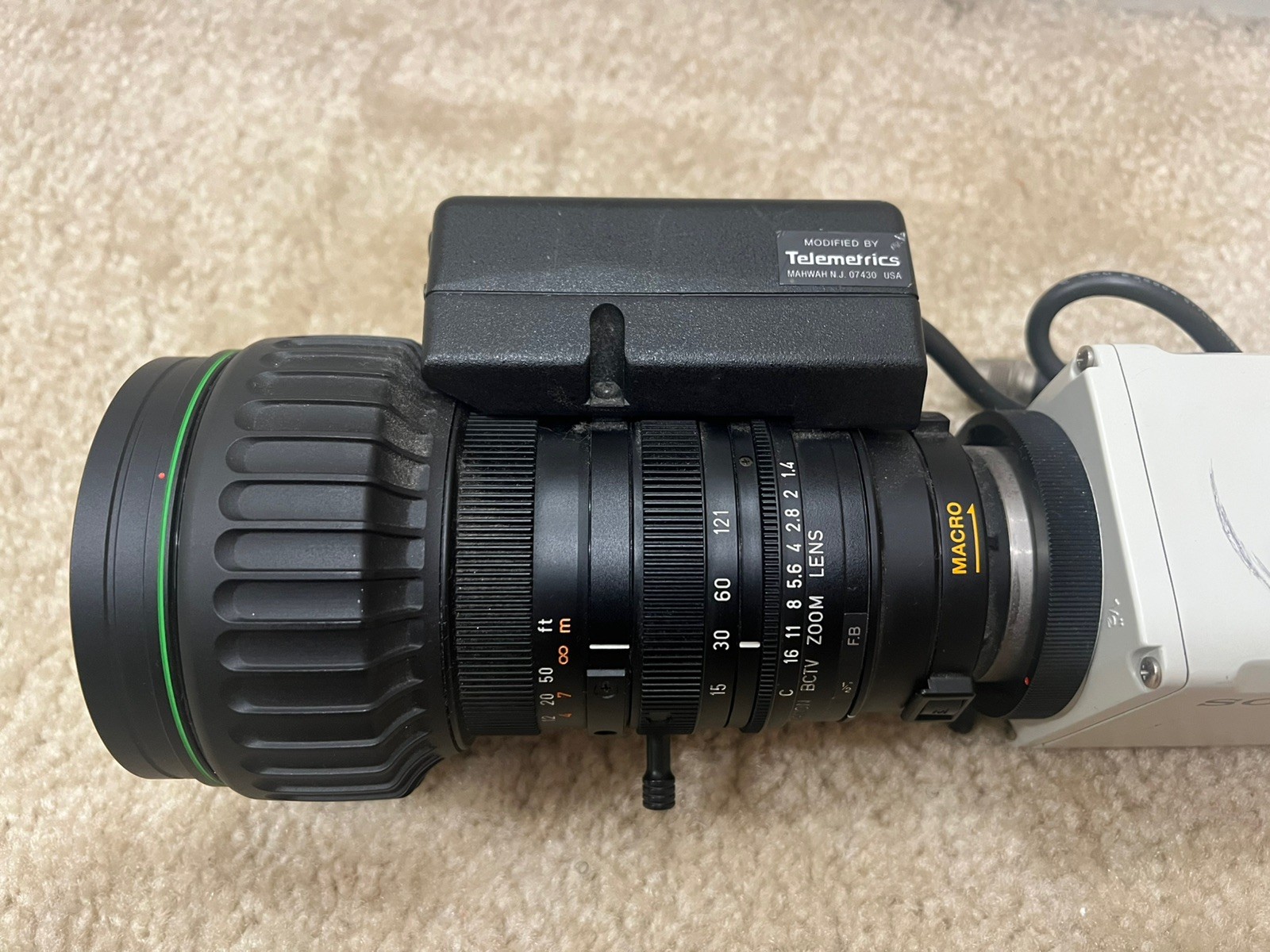 Sony Power HAD DXC-950 3CCD Color Video Camera w/ YH18x6.7 KTS SX14 IF 18X Lens