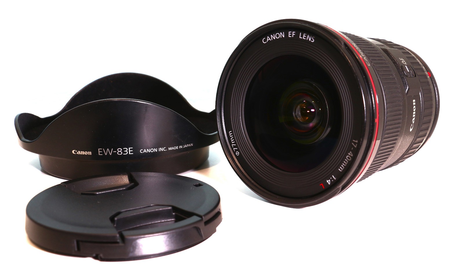 Canon EF 17-40mm f/4L USM Wide Angle Zoom Lens, EF mount with EW-83E lens hood