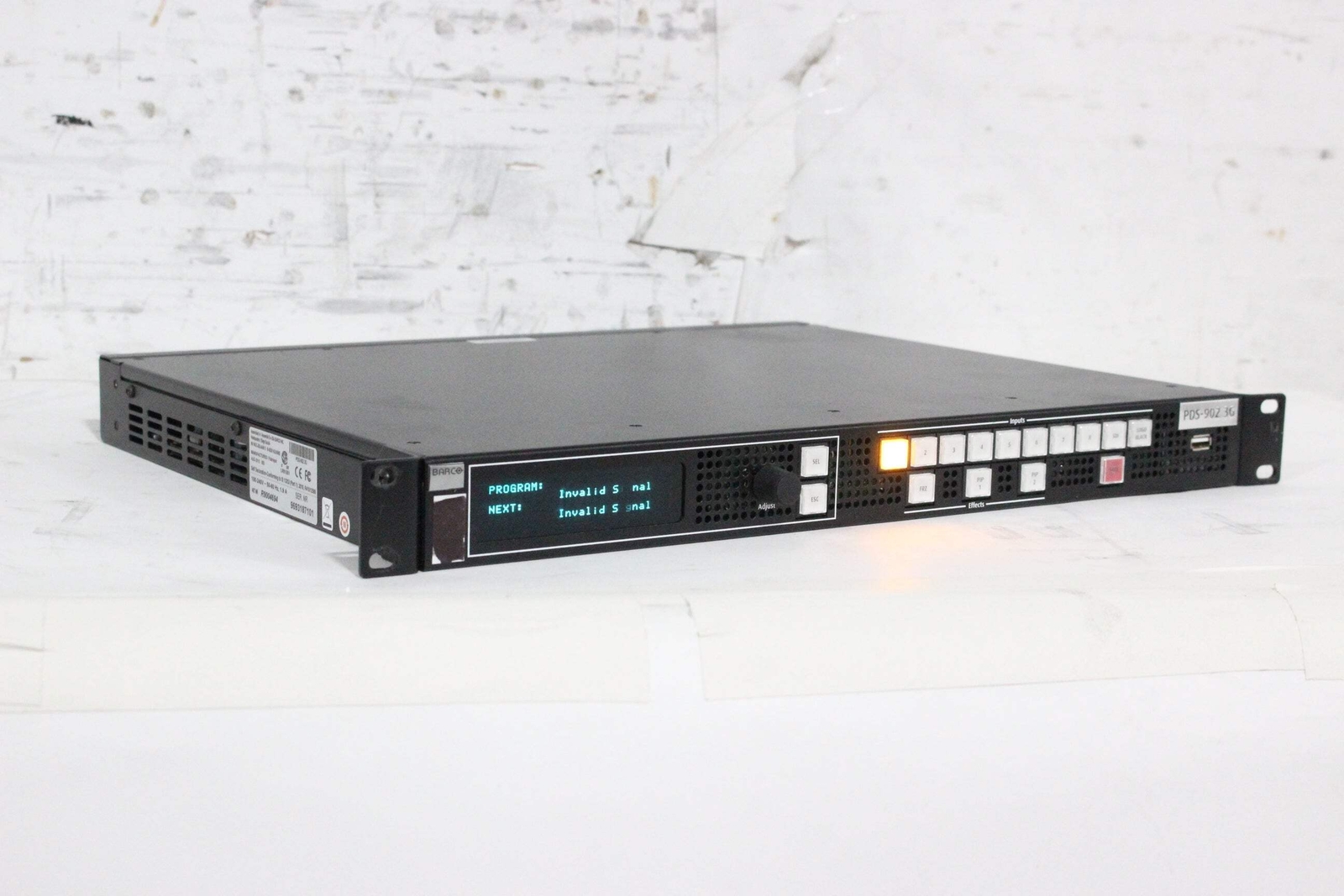 Barco R9004694 PDS-902 3G Digital Switcher (C1633-108)