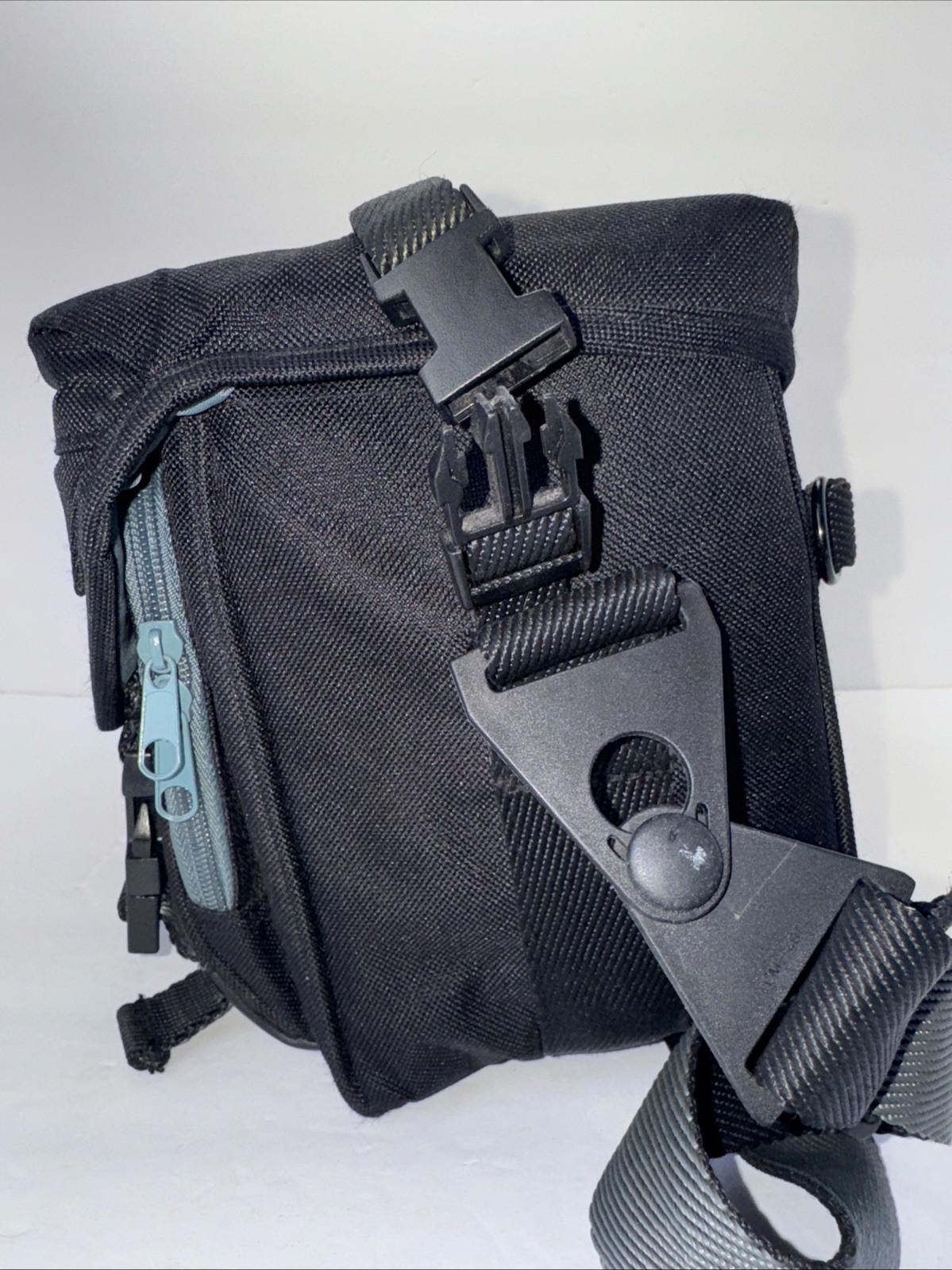 Quantaray Black Canvas Camera Camcorder Carry Shoulder Bag Large 12 X 9 X 5