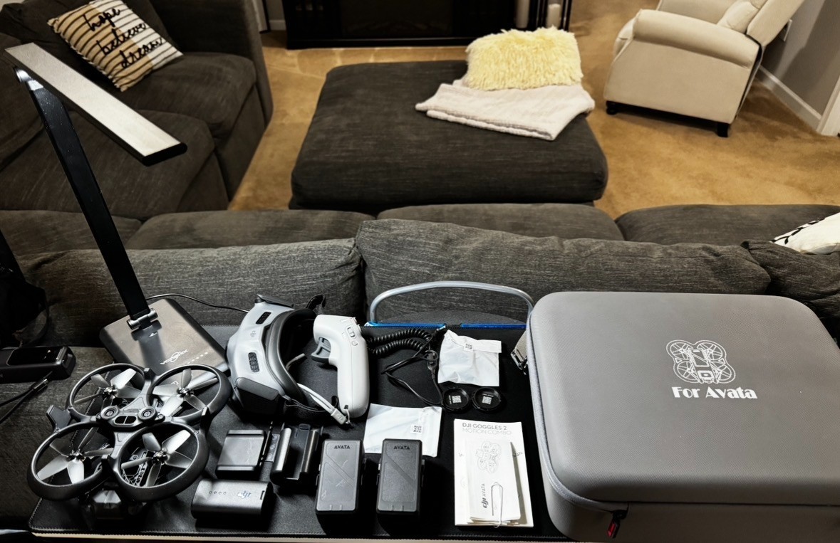 DJI Avata Pro-View Combo Camera Drone (with RC Motion 2 Remote)