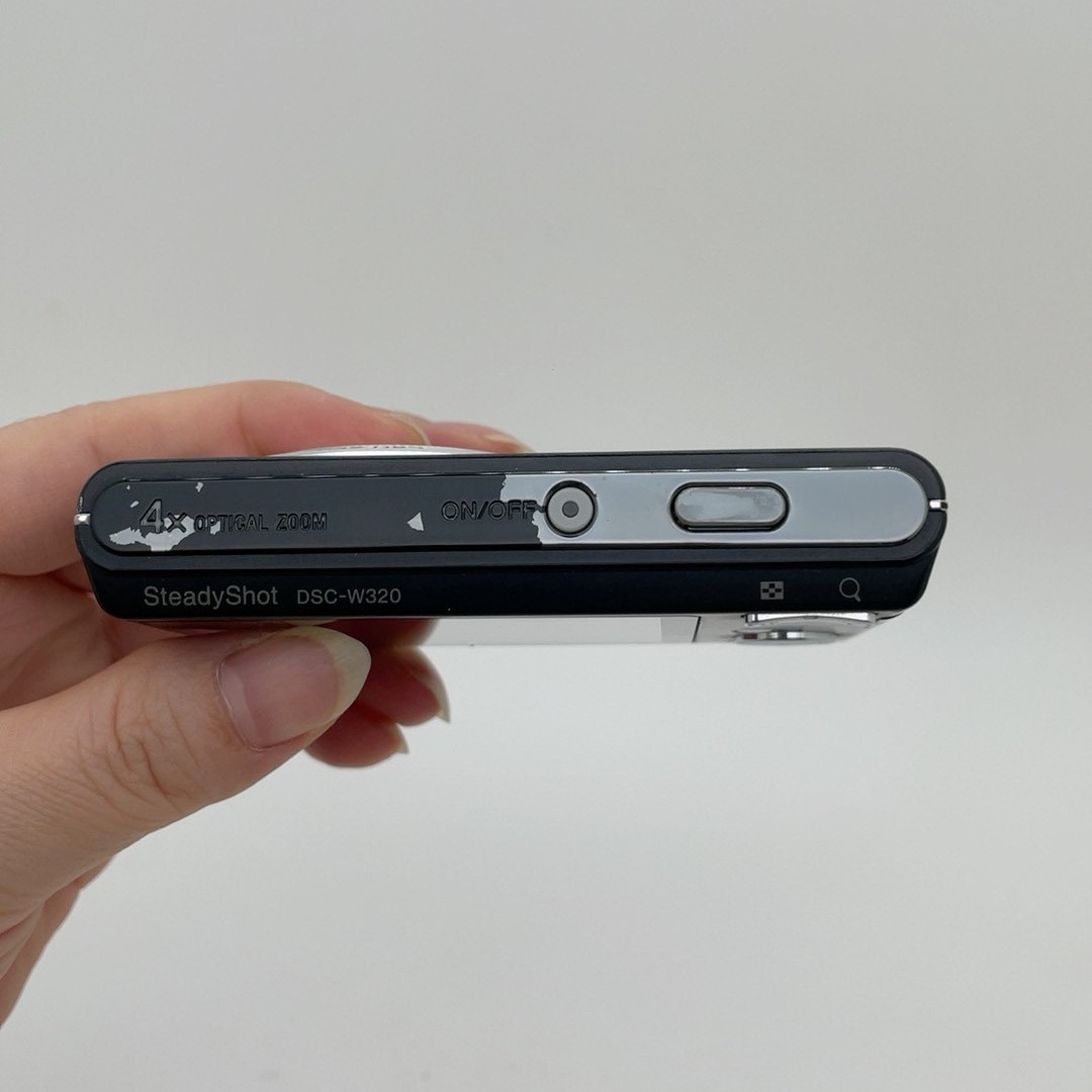 SONY Cyber-shot DSC-W320 Digital Camera 14.10 MP 4x Optical Zoom Built-in Flash